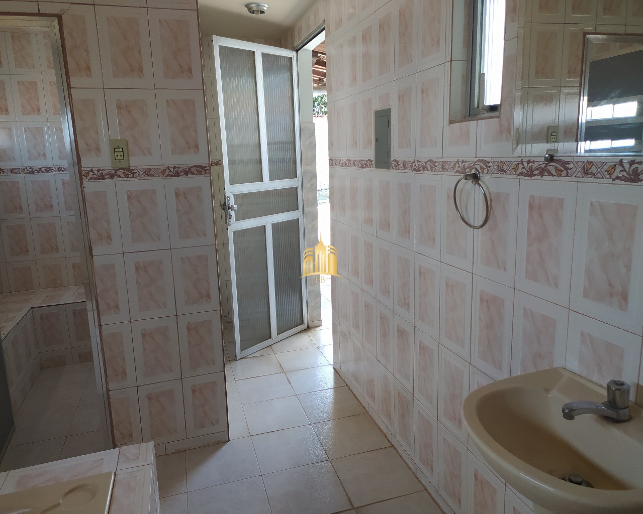 Casa à venda com 3 quartos, 450m² - Foto 63