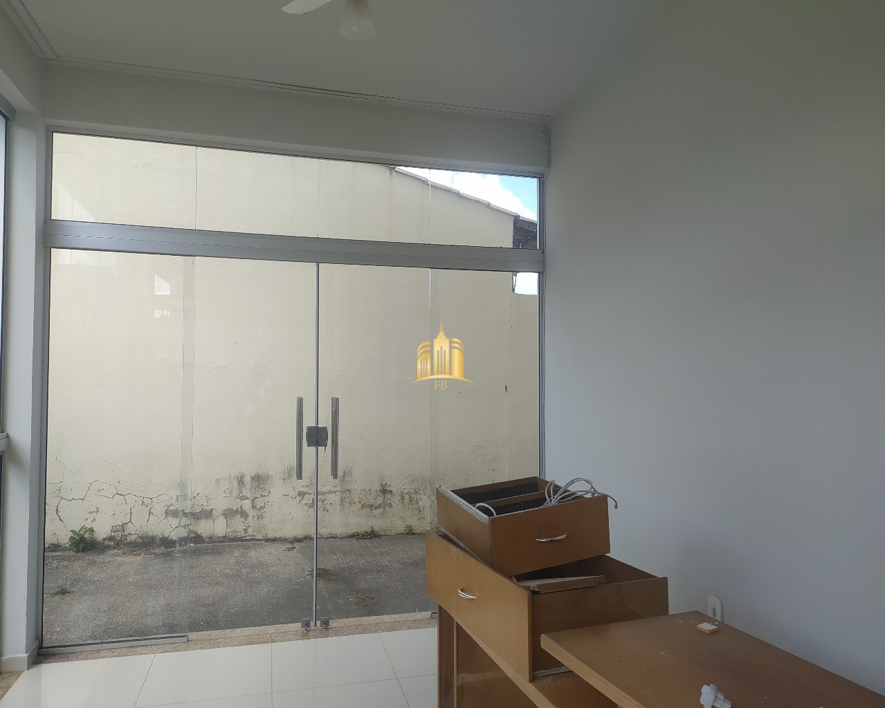 Apartamento à venda com 3 quartos, 275m² - Foto 12