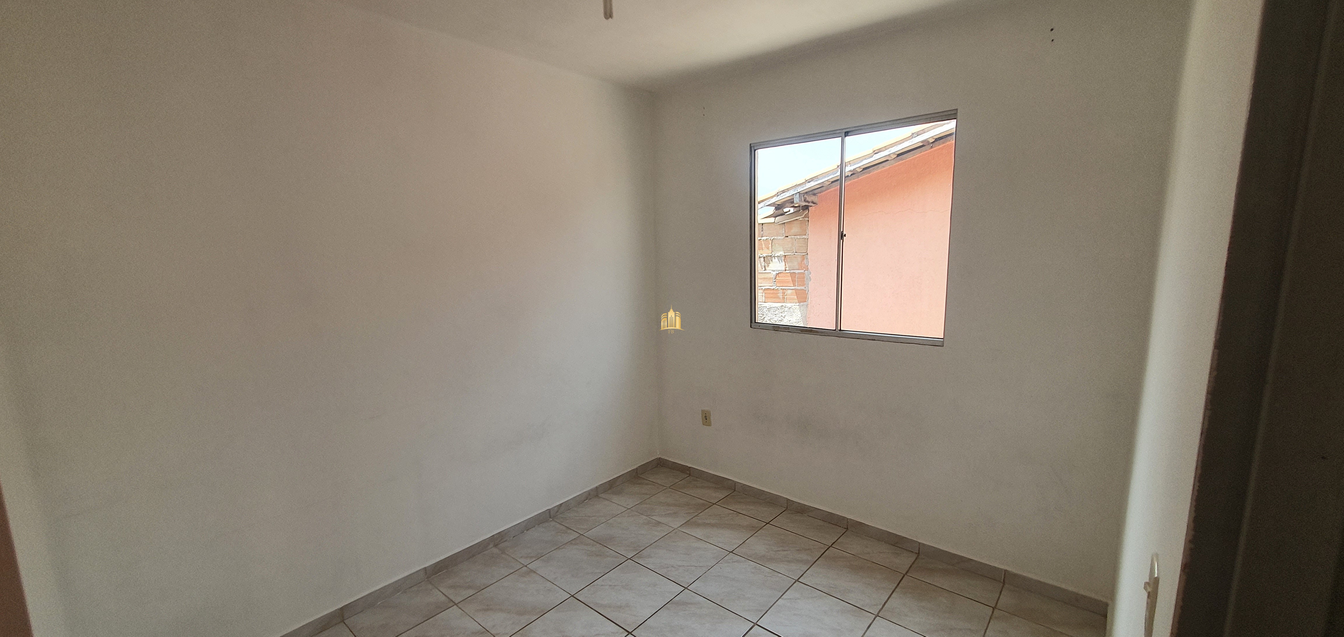 Casa à venda com 2 quartos, 180m² - Foto 9