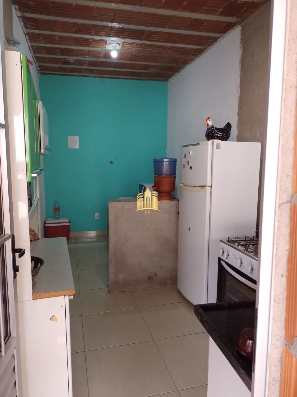 Casa à venda com 2 quartos, 180m² - Foto 13