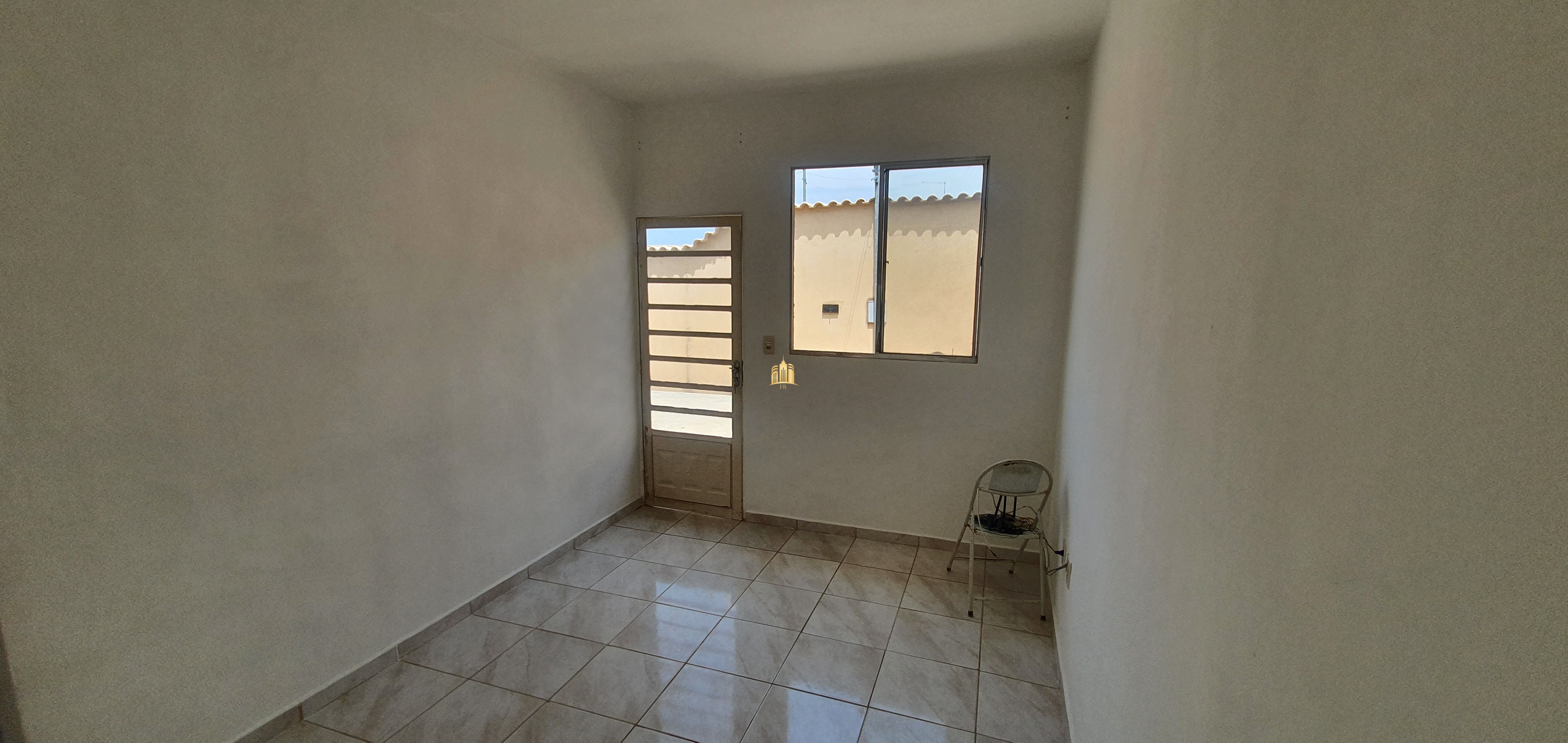 Casa à venda com 2 quartos, 180m² - Foto 6