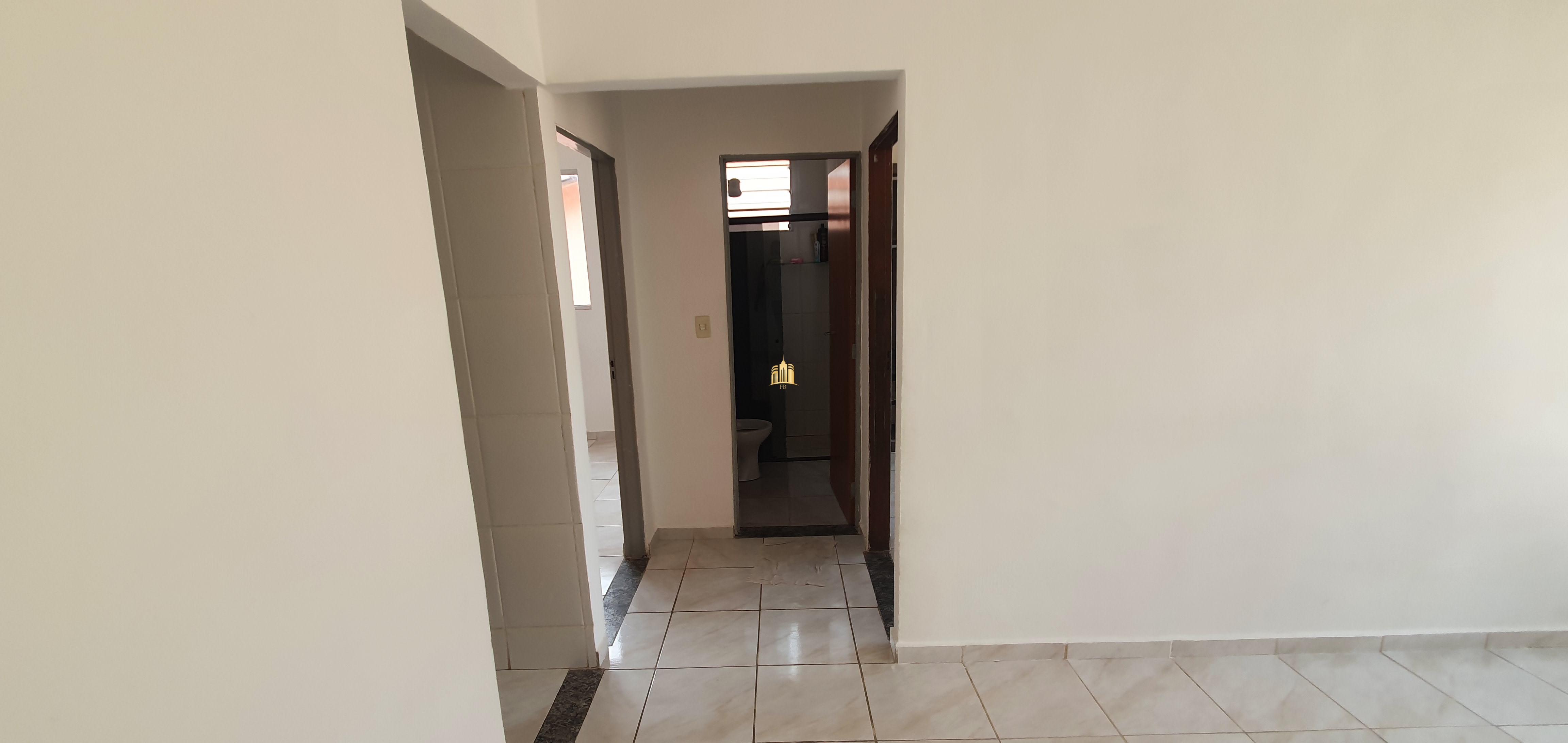 Casa à venda com 2 quartos, 180m² - Foto 8