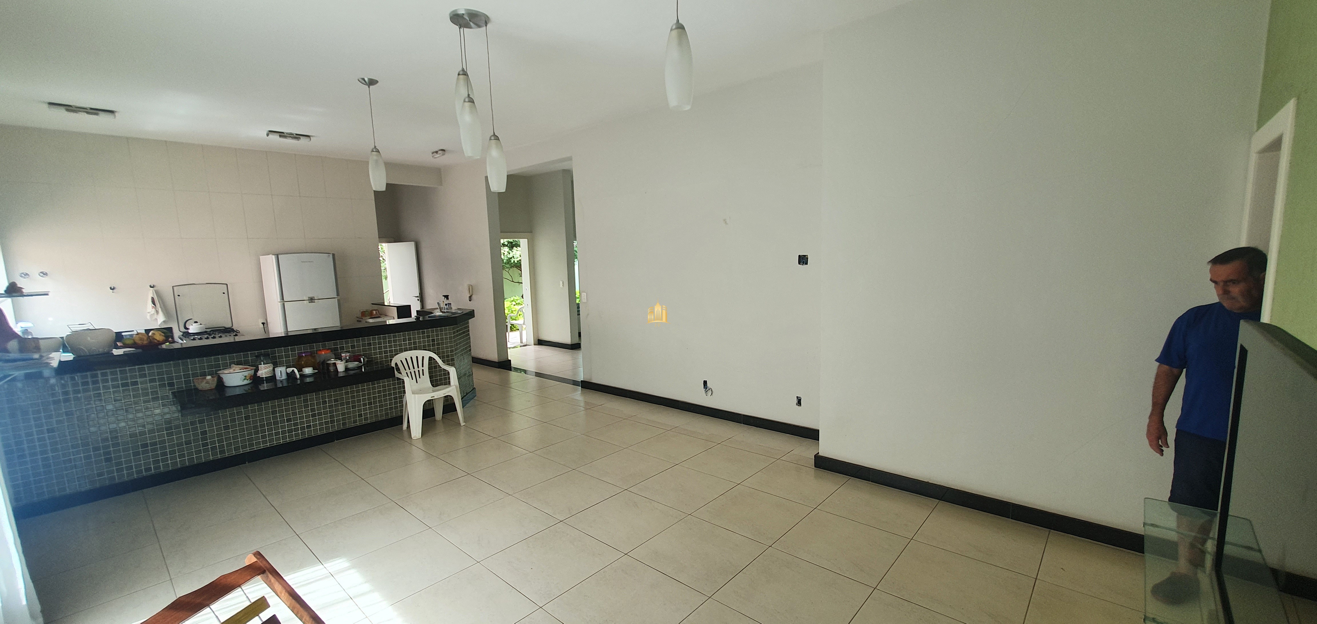 Casa à venda com 5 quartos, 340m² - Foto 12