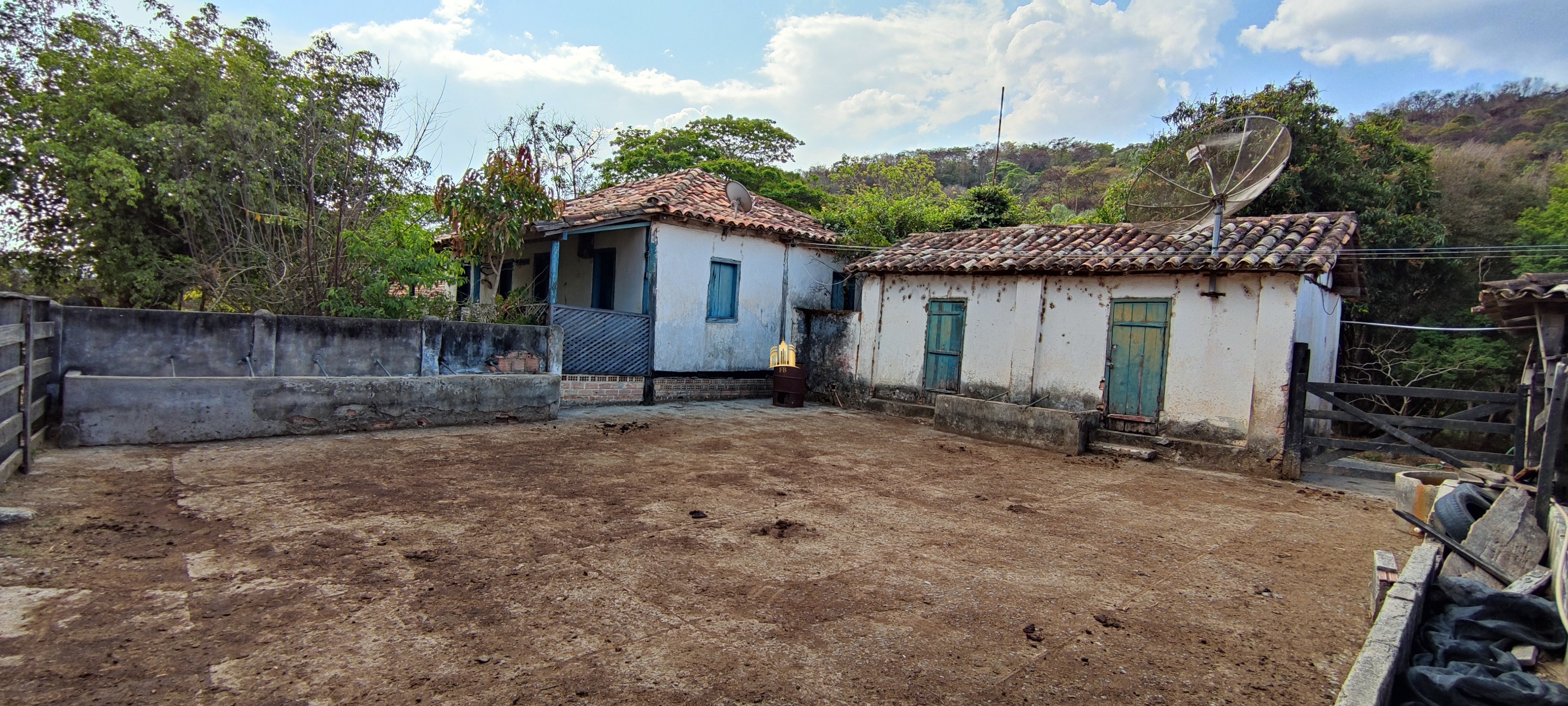 Fazenda à venda com 4 quartos, 1570000m² - Foto 6