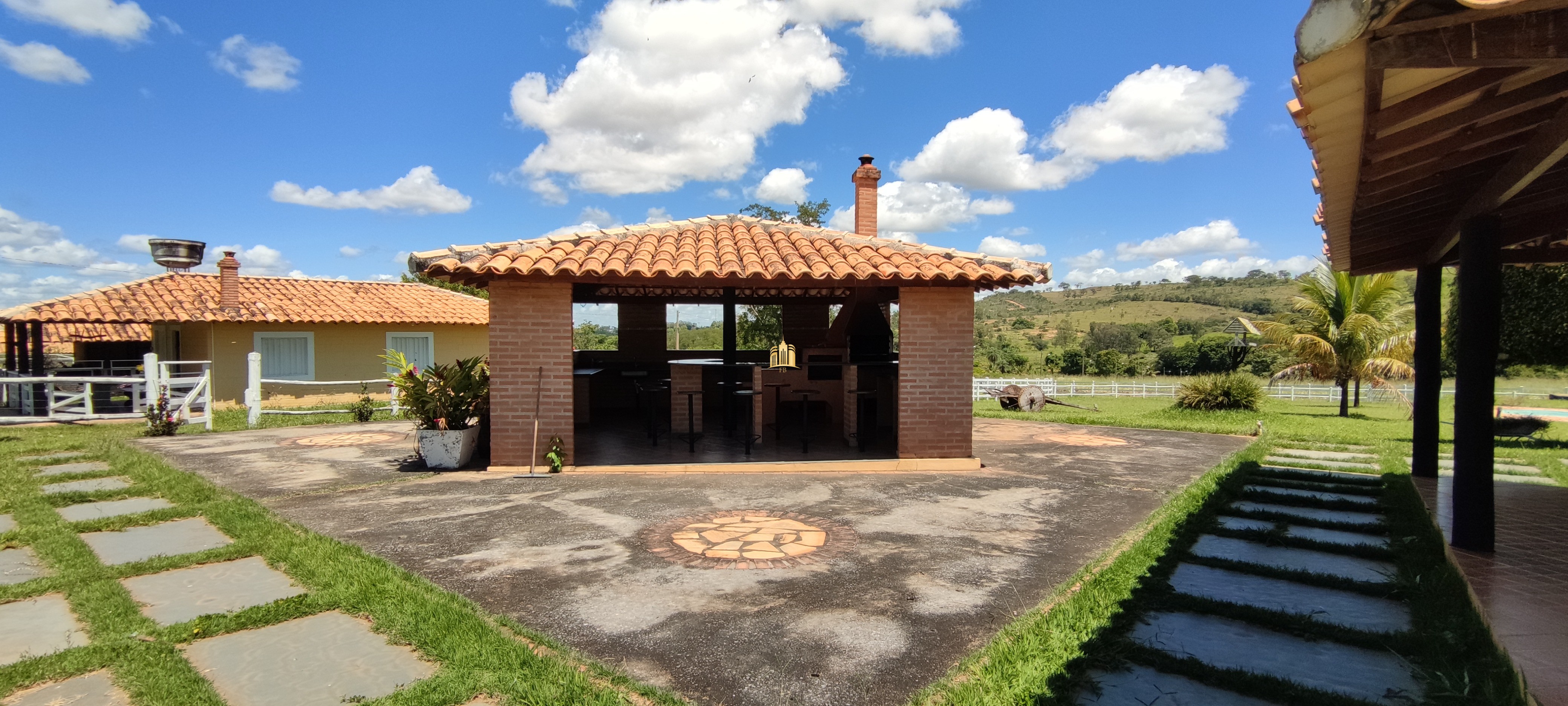 Fazenda à venda com 2 quartos, 131916m² - Foto 101