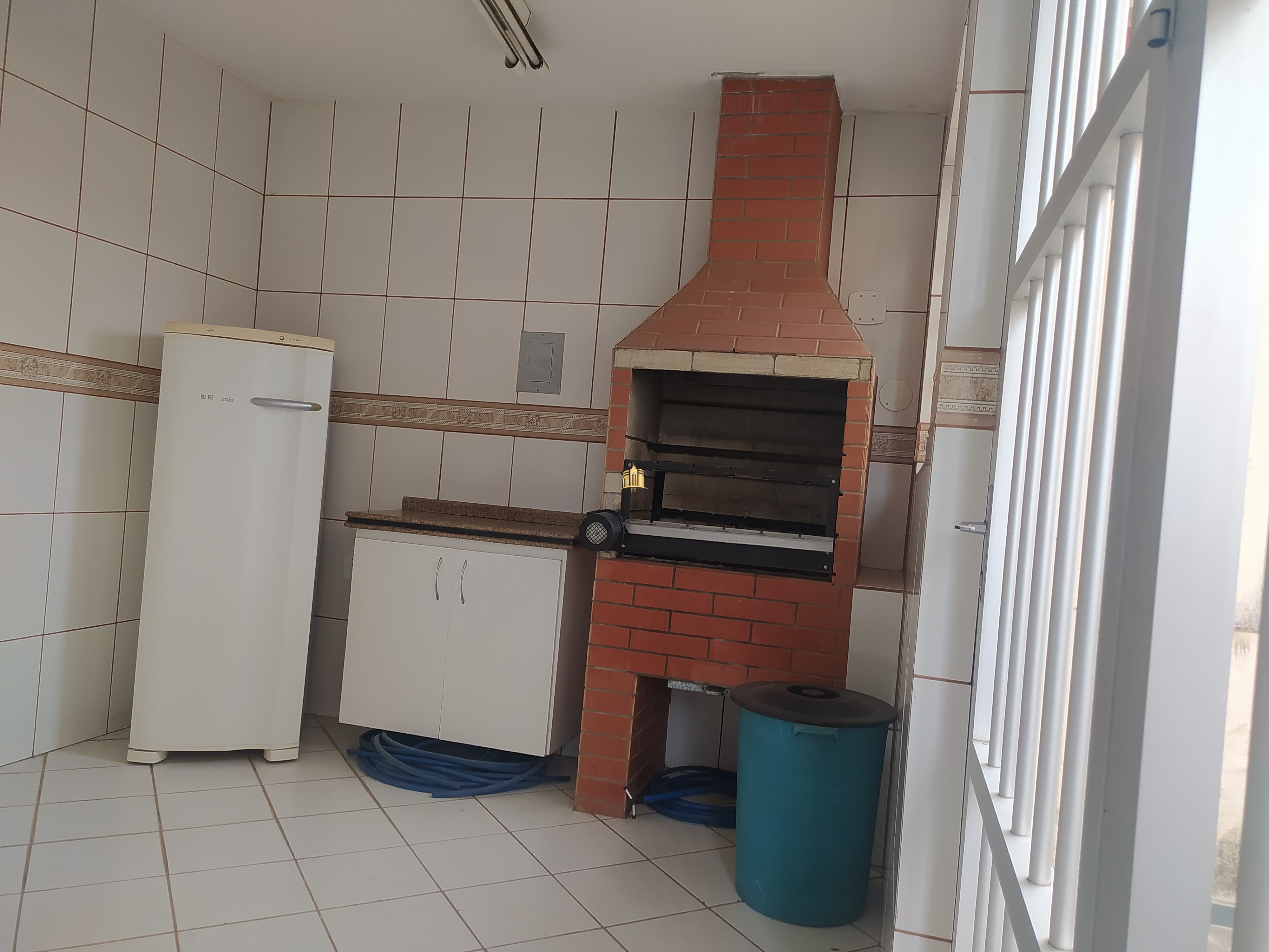 Apartamento à venda com 3 quartos, 100m² - Foto 58