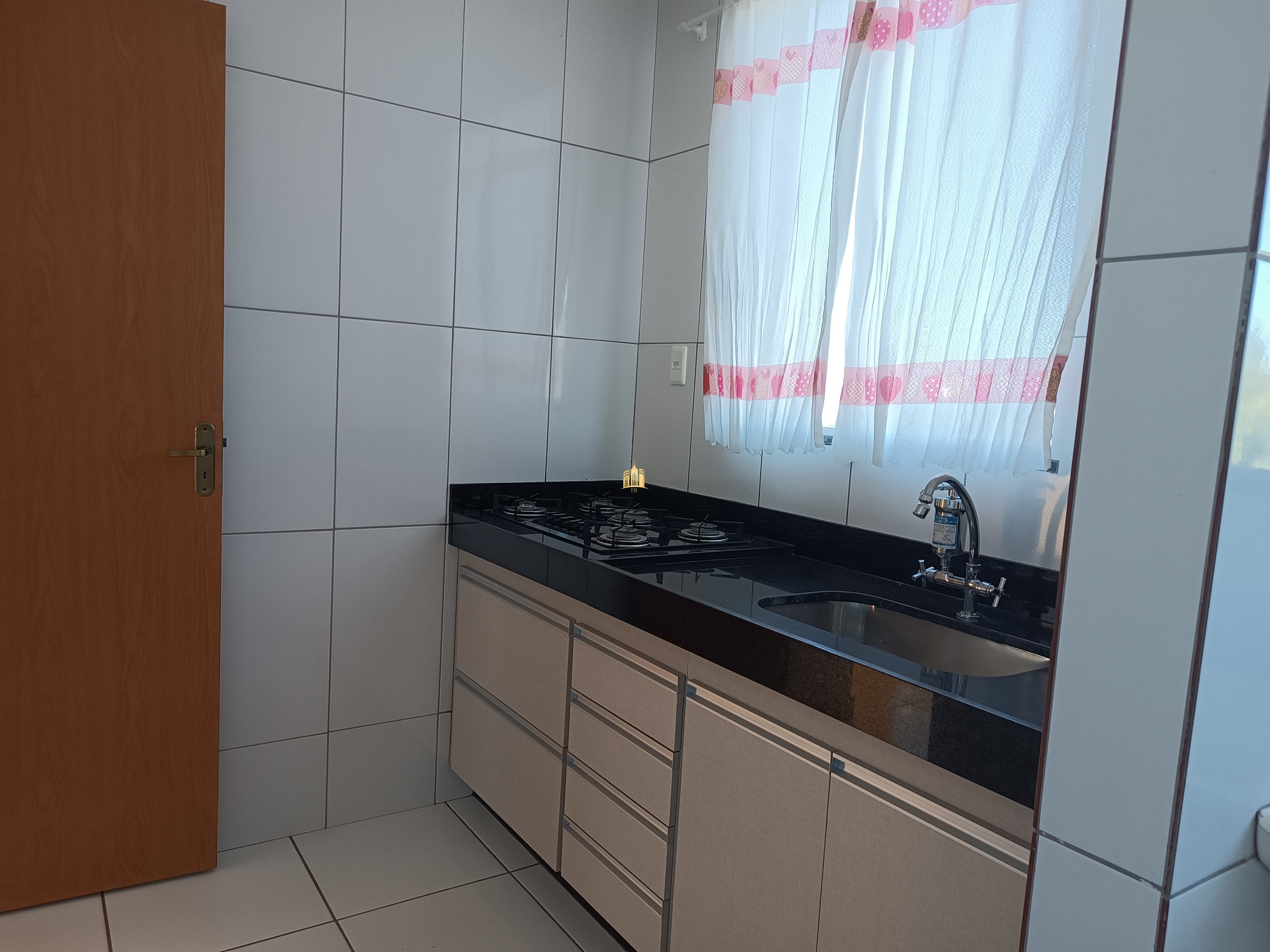 Apartamento à venda com 2 quartos, 70m² - Foto 7