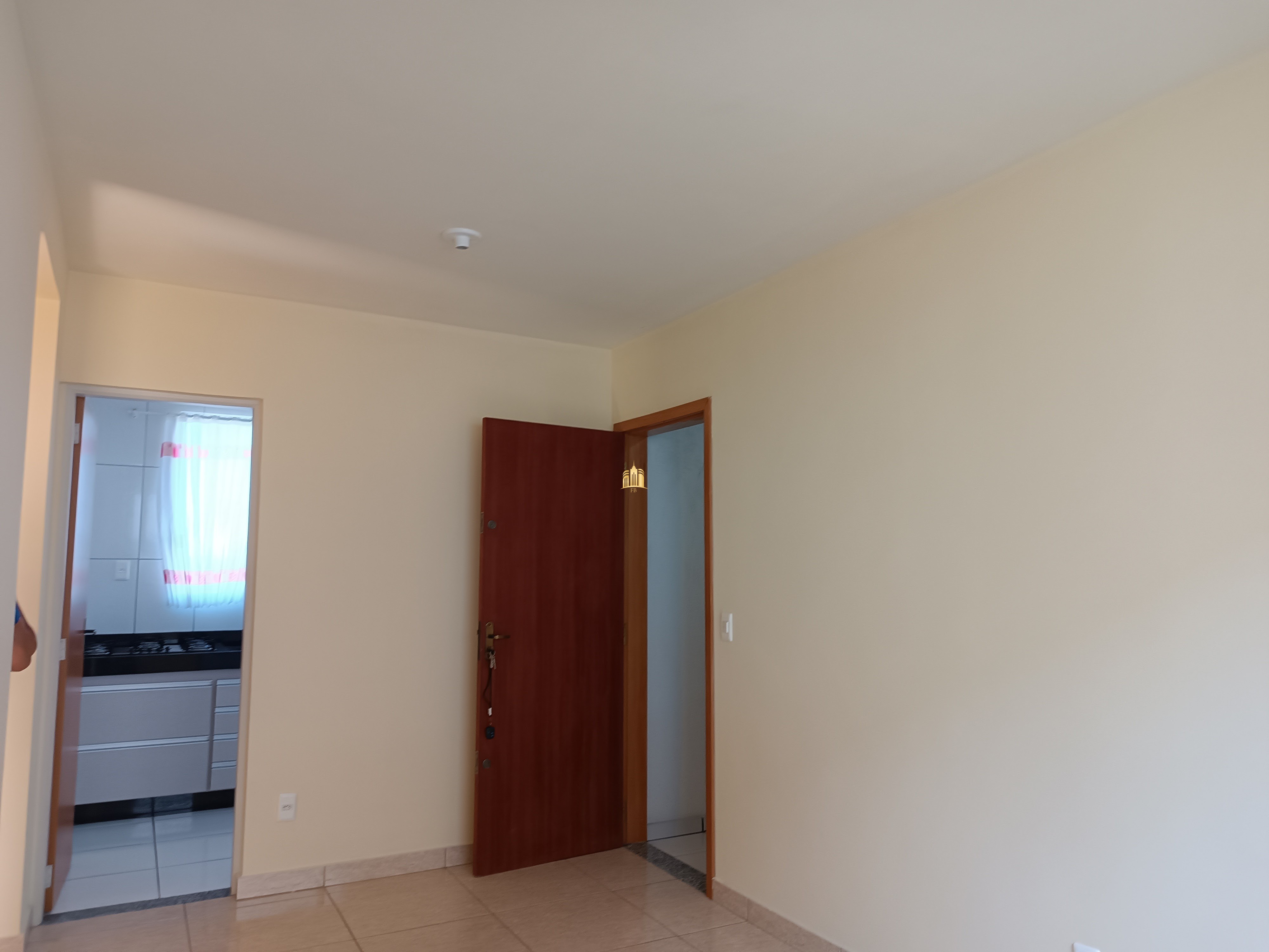 Apartamento à venda com 2 quartos, 70m² - Foto 1