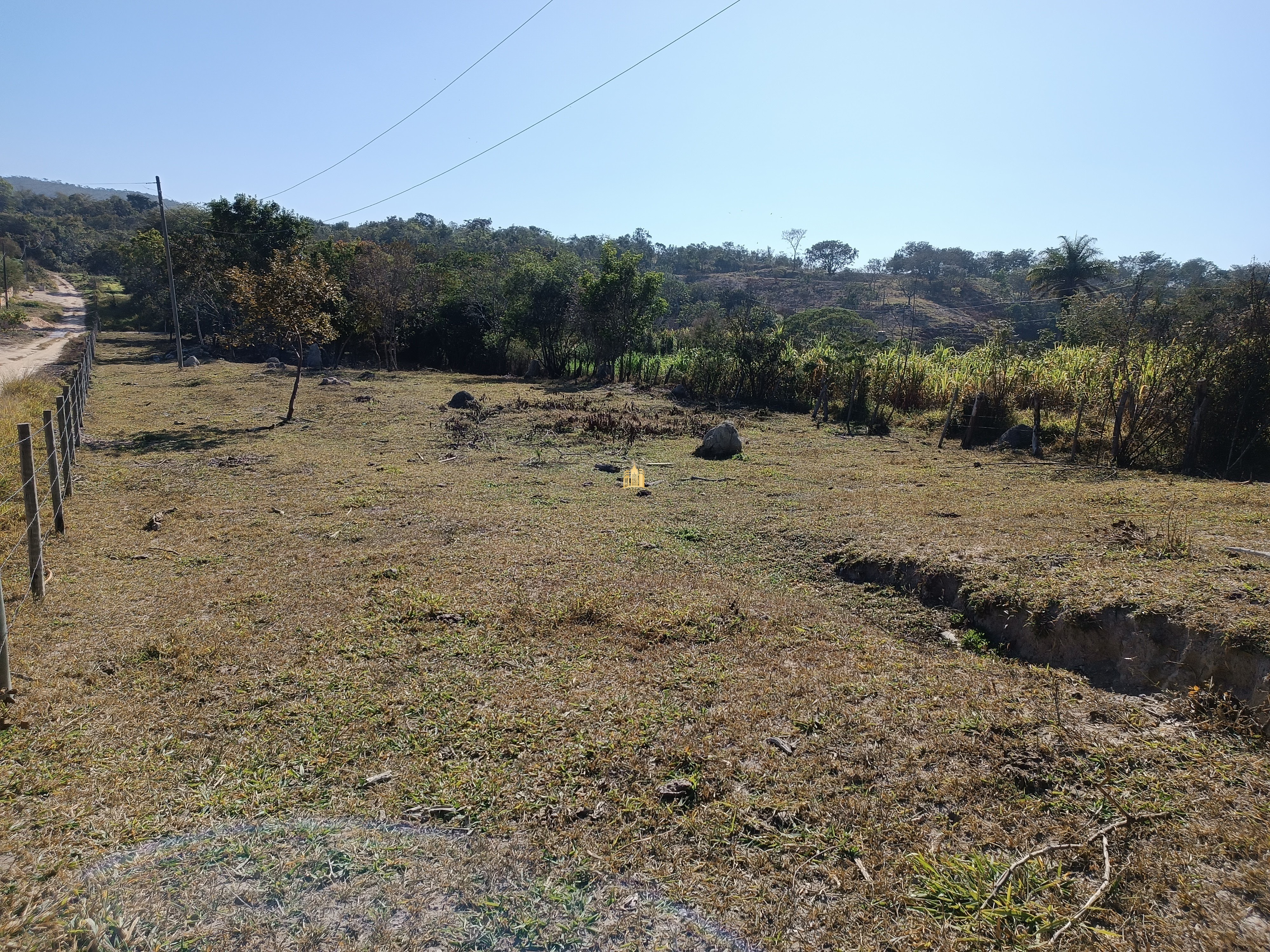 Terreno à venda, 6400m² - Foto 1