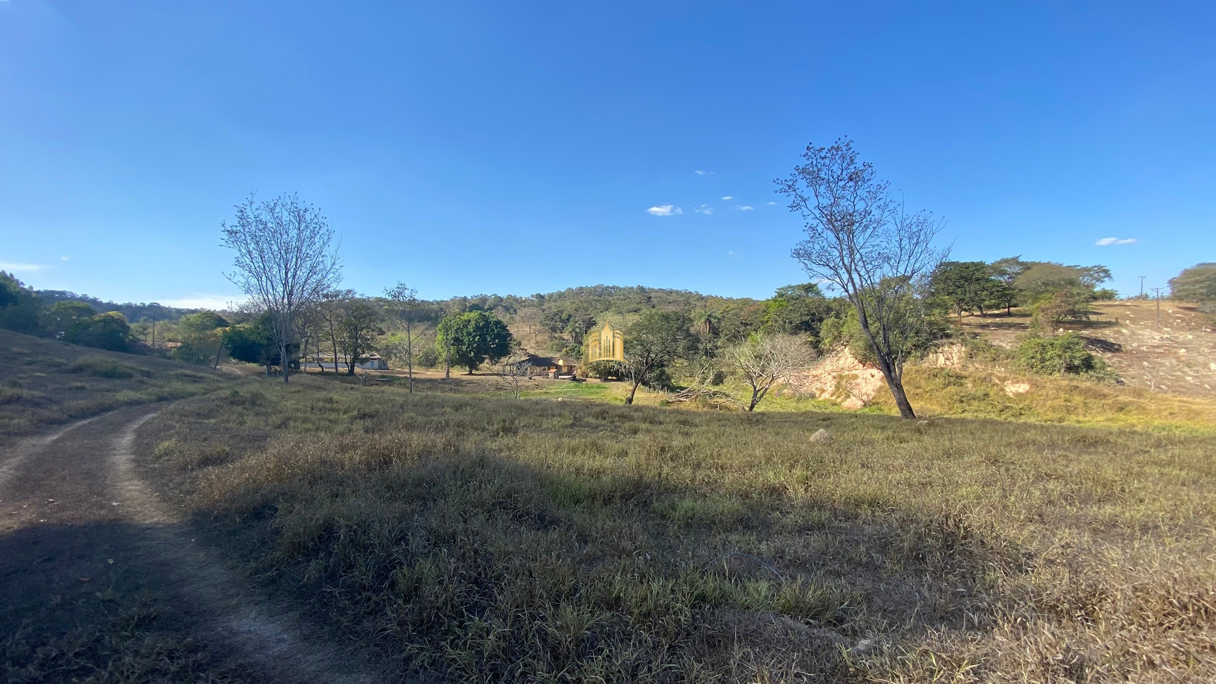 Fazenda à venda com 7 quartos, 710000m² - Foto 2