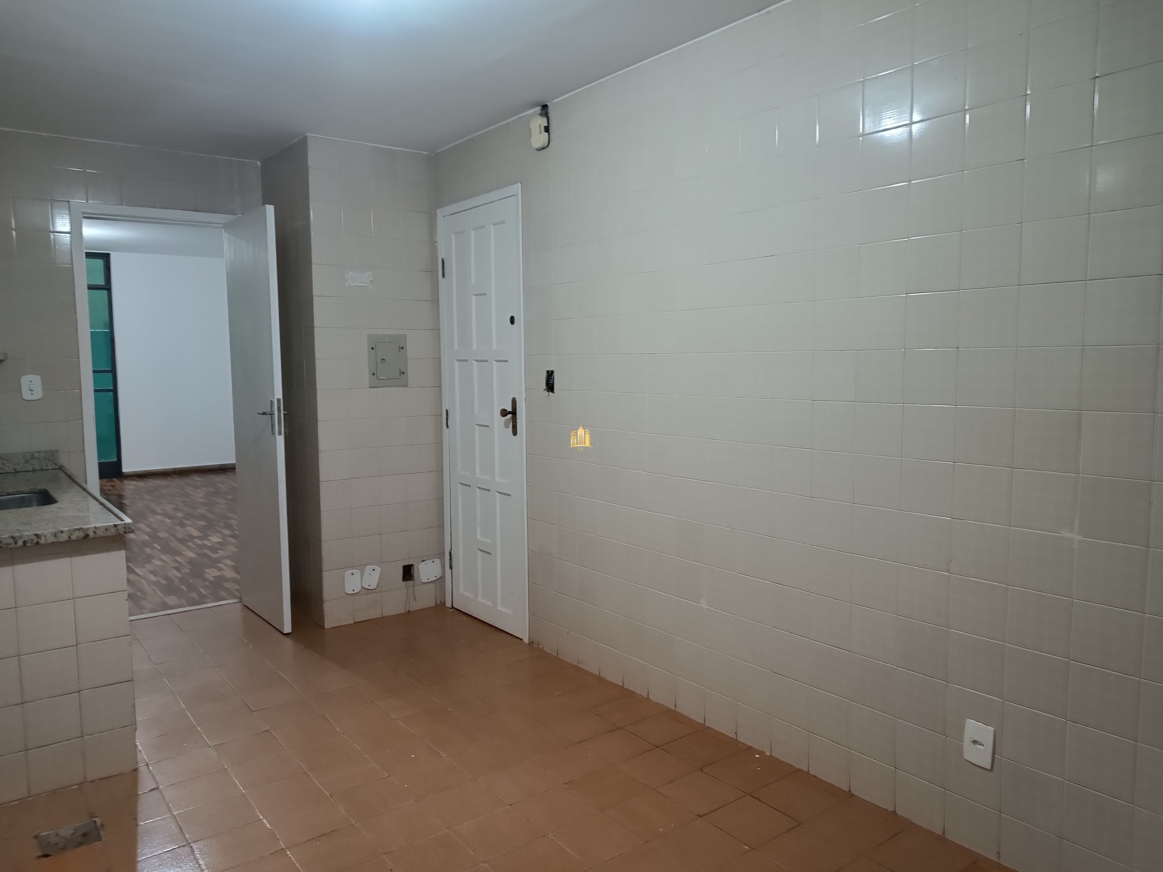 Apartamento à venda com 4 quartos, 182m² - Foto 25