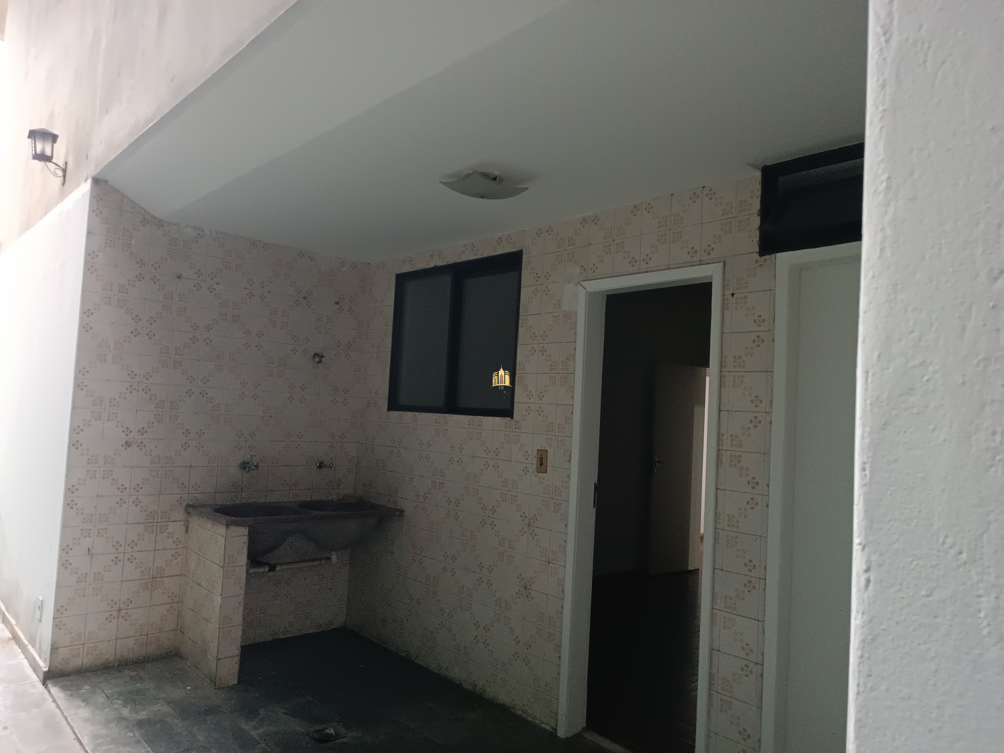 Apartamento à venda com 4 quartos, 182m² - Foto 10