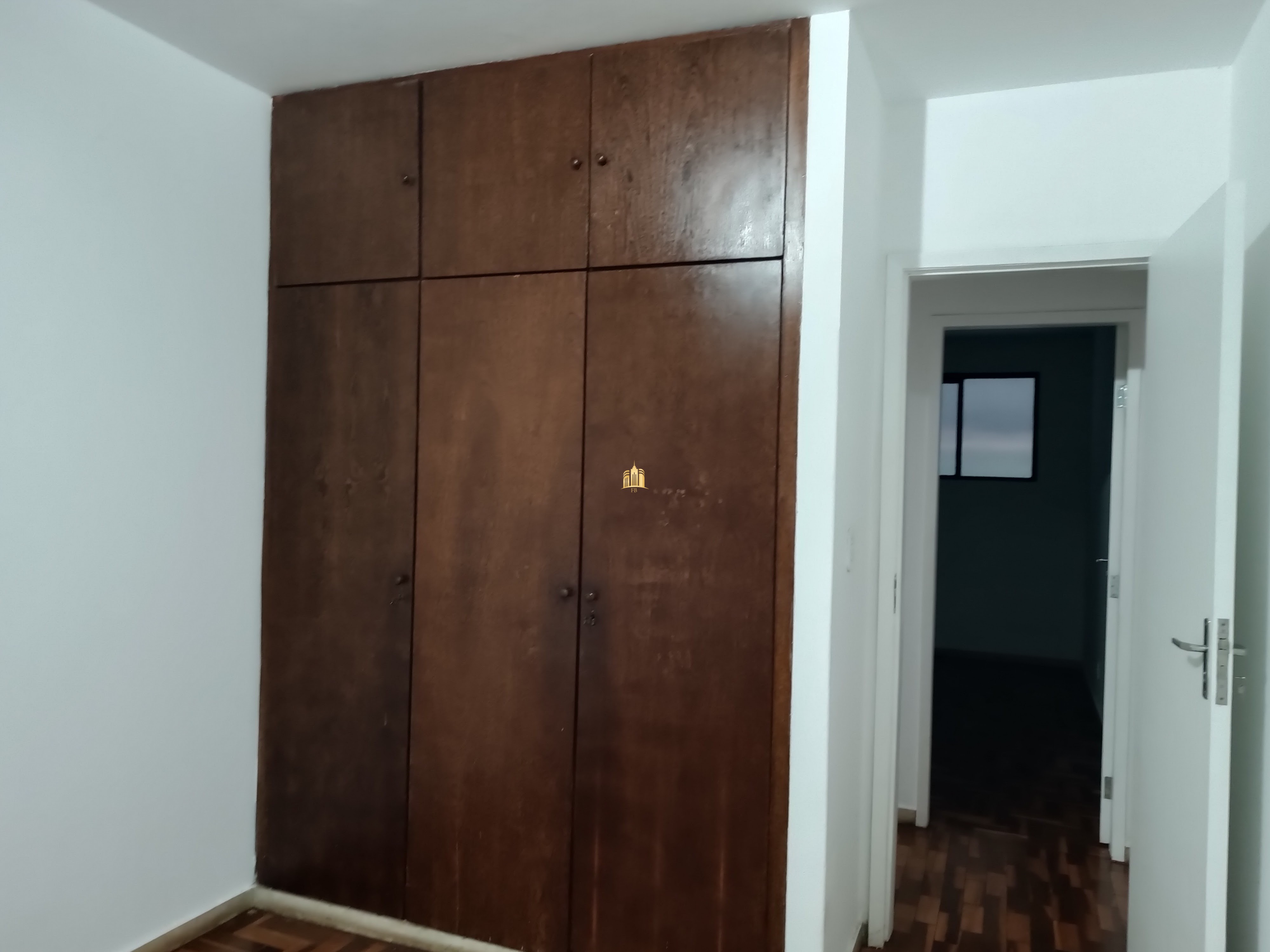 Apartamento à venda com 4 quartos, 182m² - Foto 15