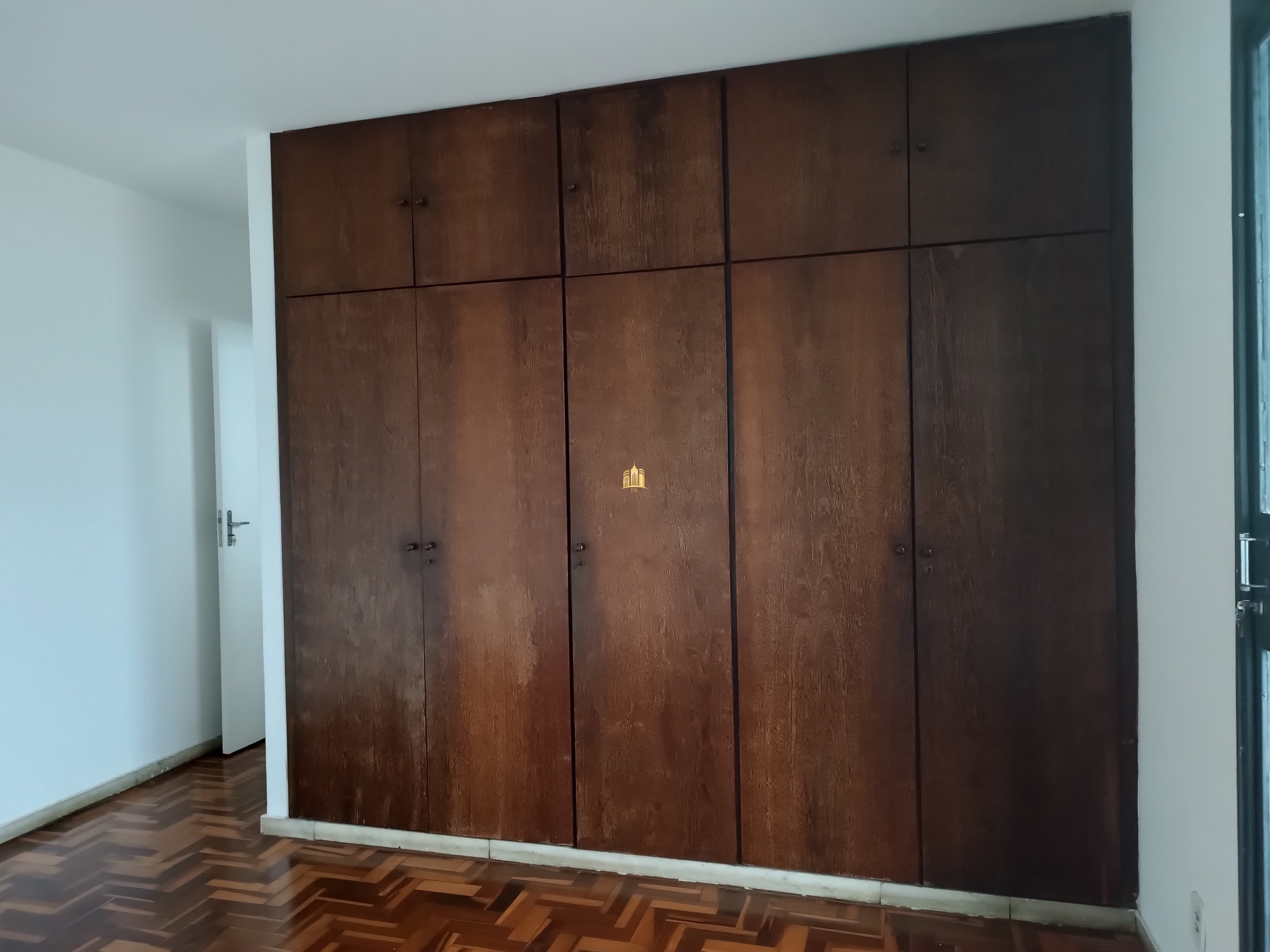 Apartamento à venda com 4 quartos, 182m² - Foto 17