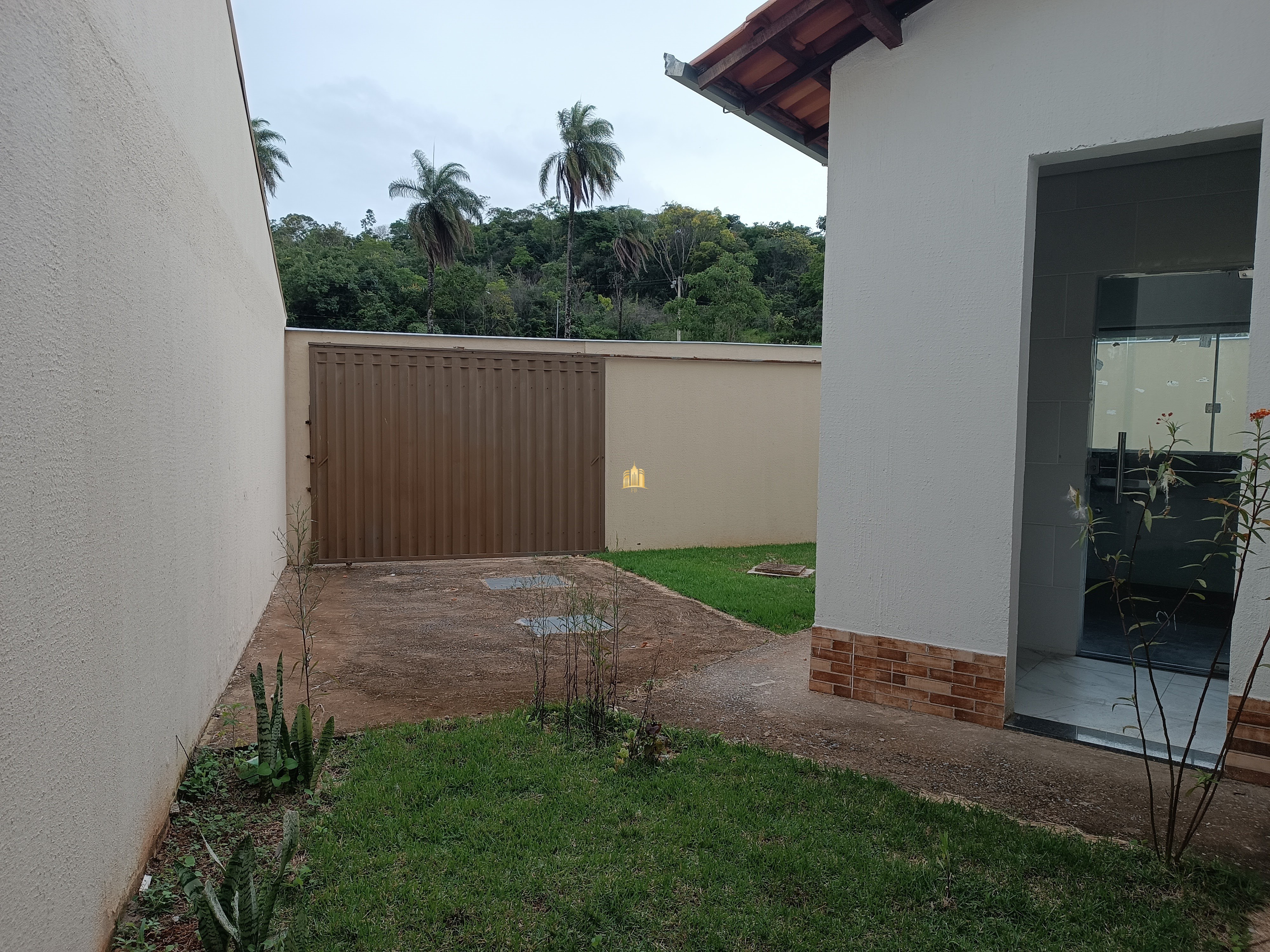 Casa à venda com 2 quartos, 180m² - Foto 9