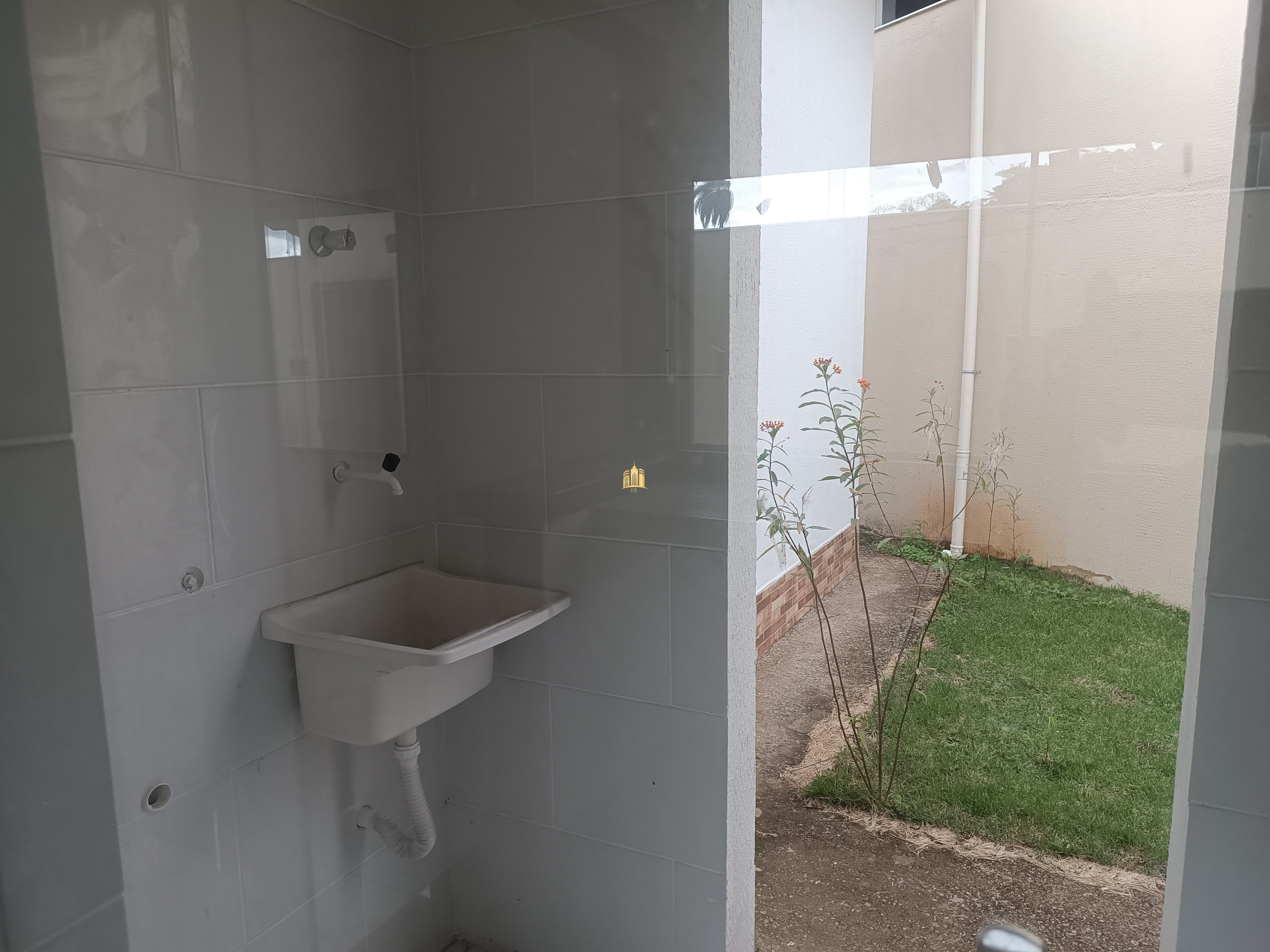 Casa à venda com 2 quartos, 180m² - Foto 18