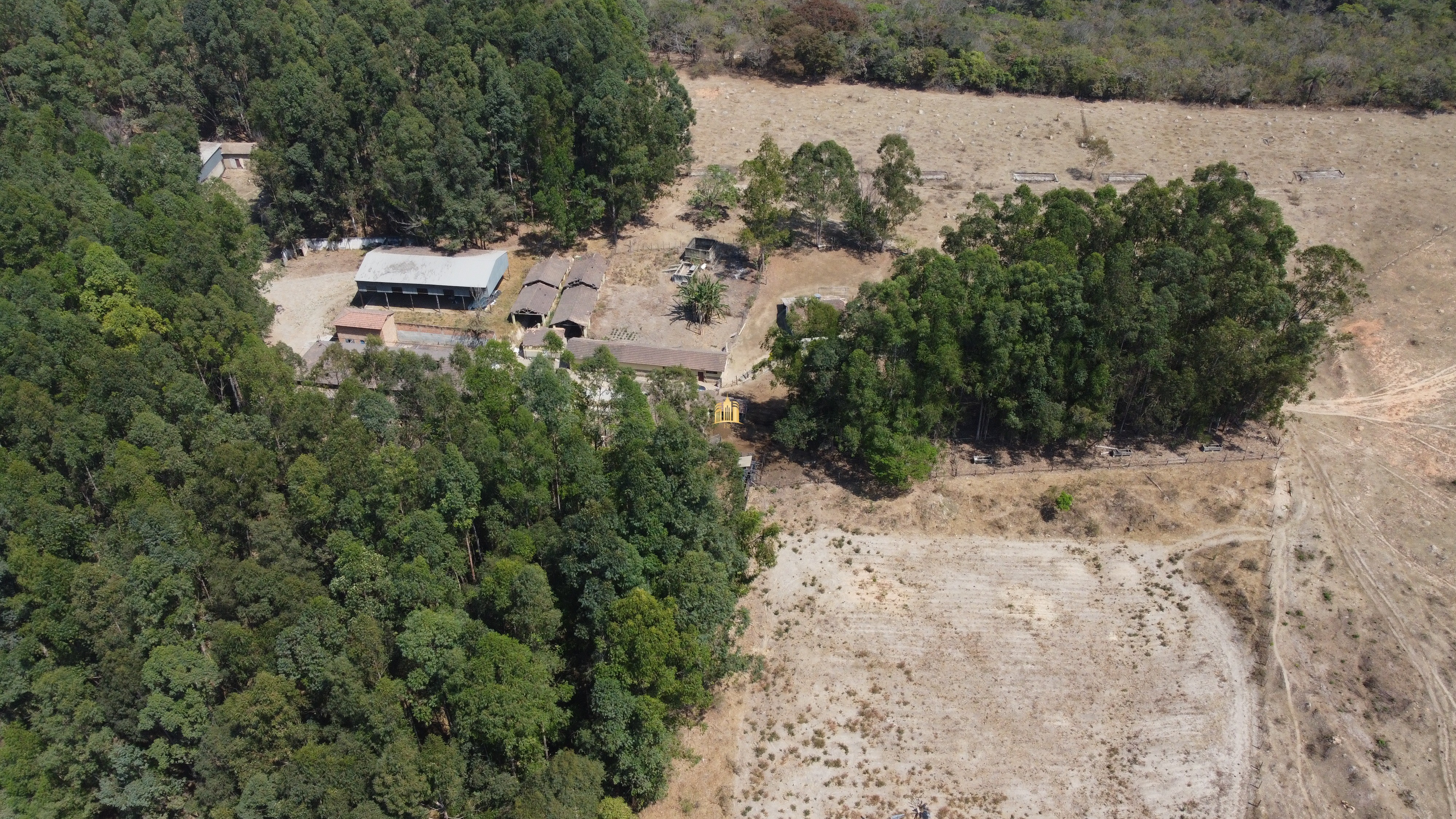 Fazenda à venda com 3 quartos, 3010000m² - Foto 13