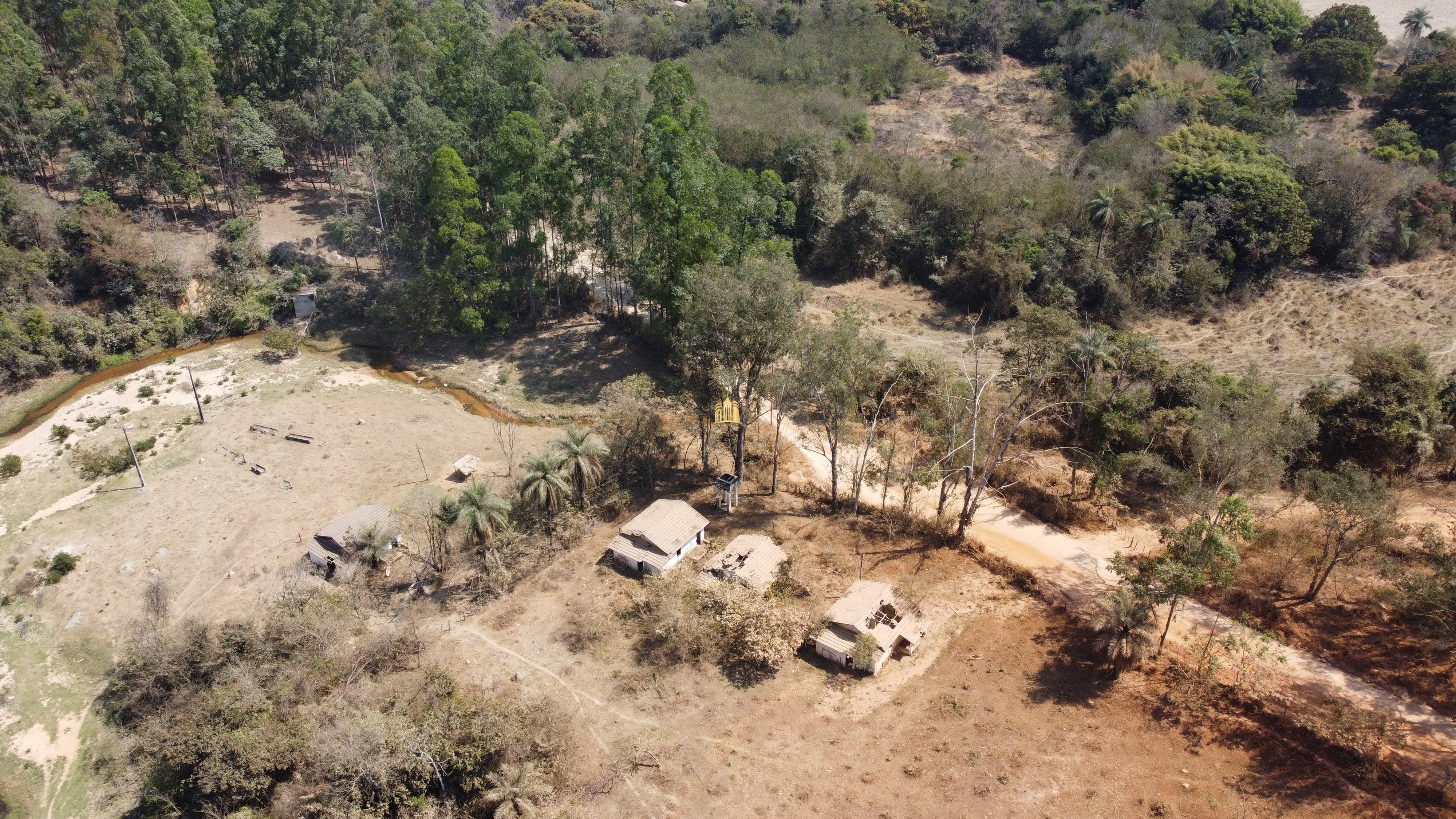 Fazenda à venda com 3 quartos, 3010000m² - Foto 127