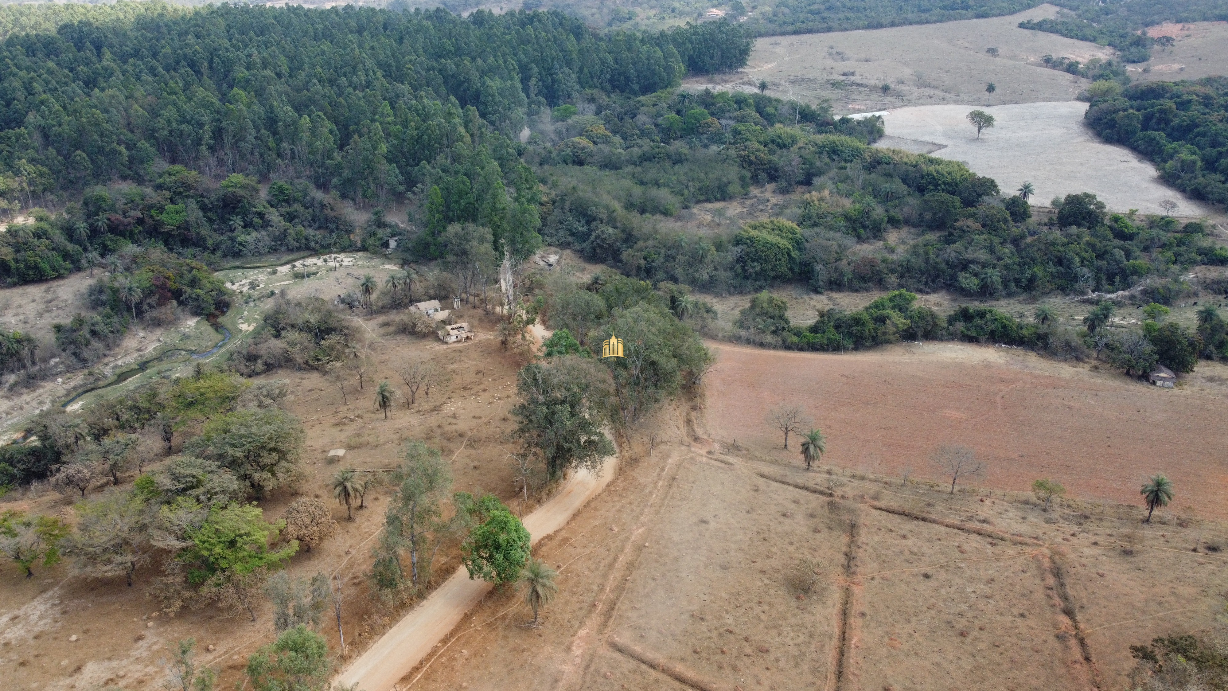 Fazenda à venda com 3 quartos, 3010000m² - Foto 78