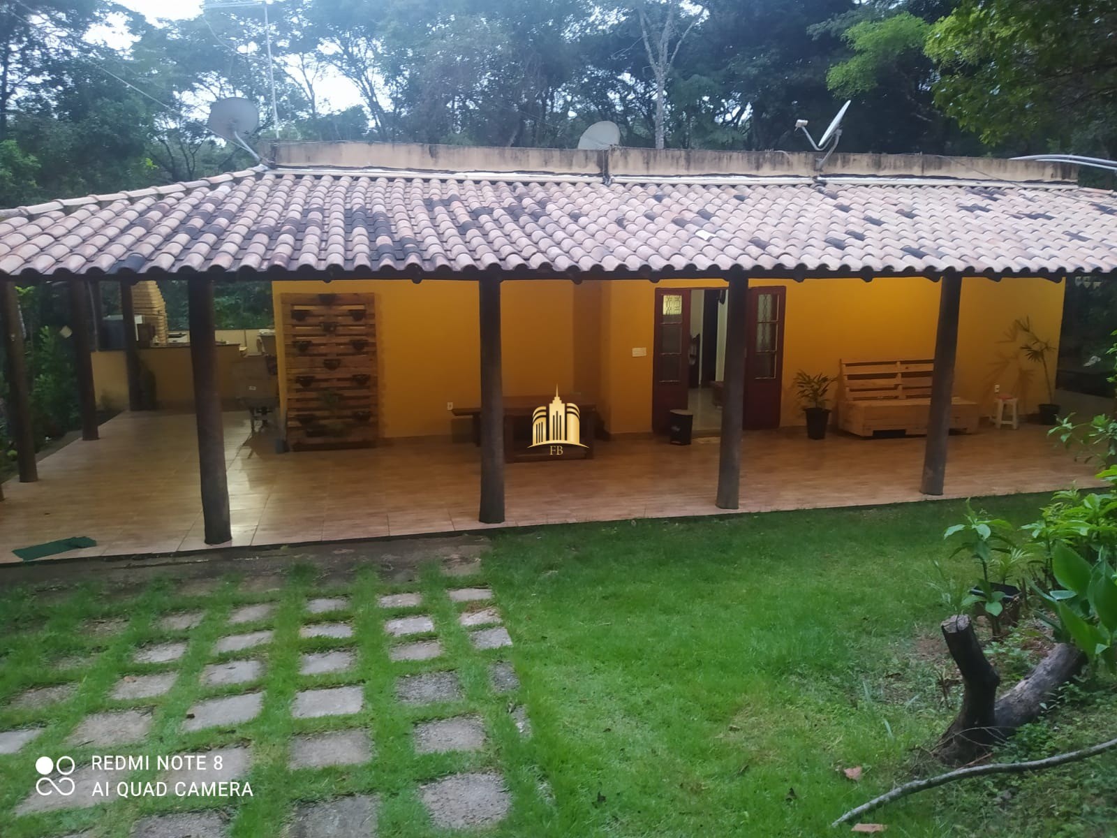 Sítio, 4 quartos, 3300 m² - Foto 1