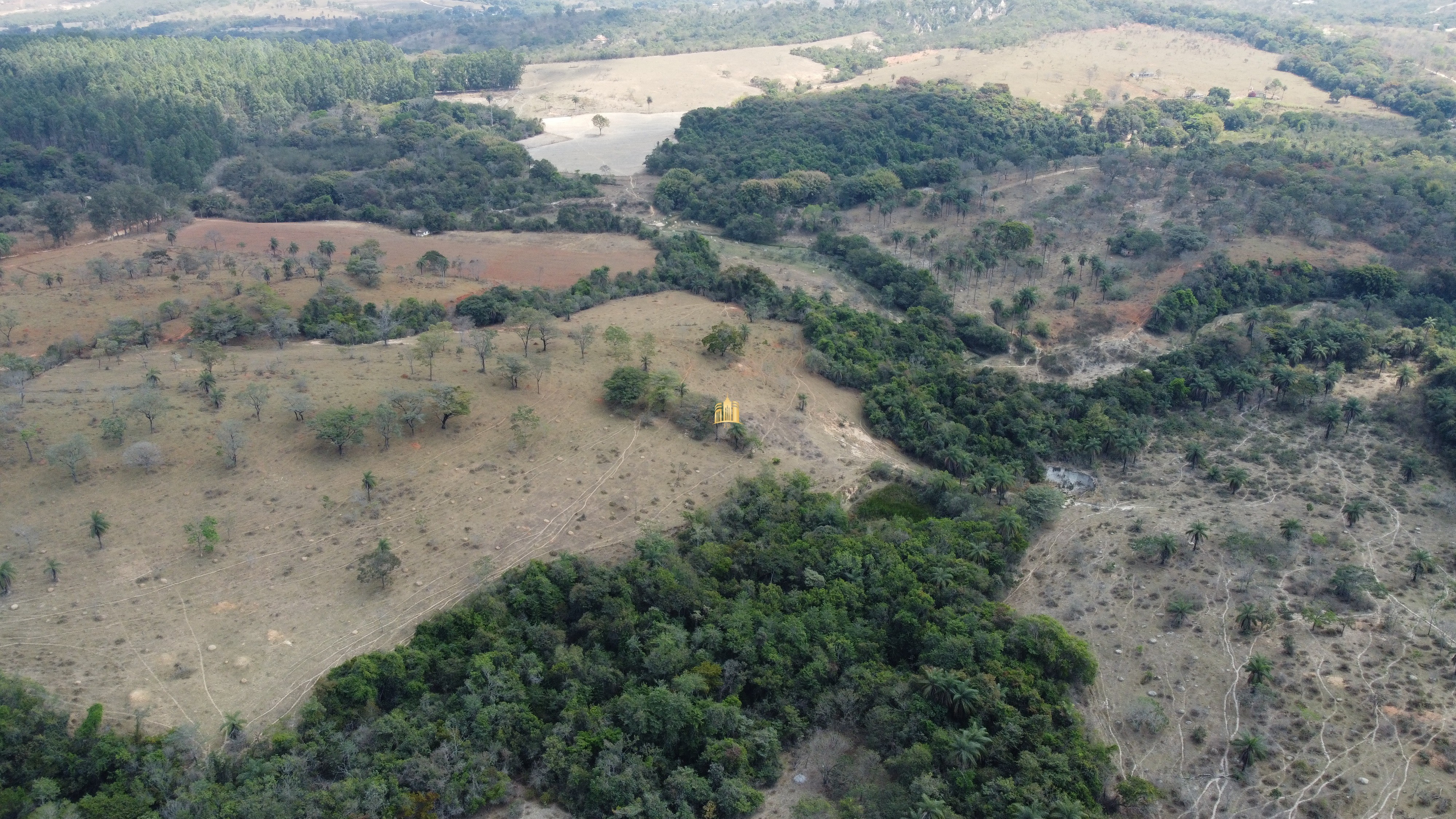 Fazenda à venda com 3 quartos, 3010000m² - Foto 91