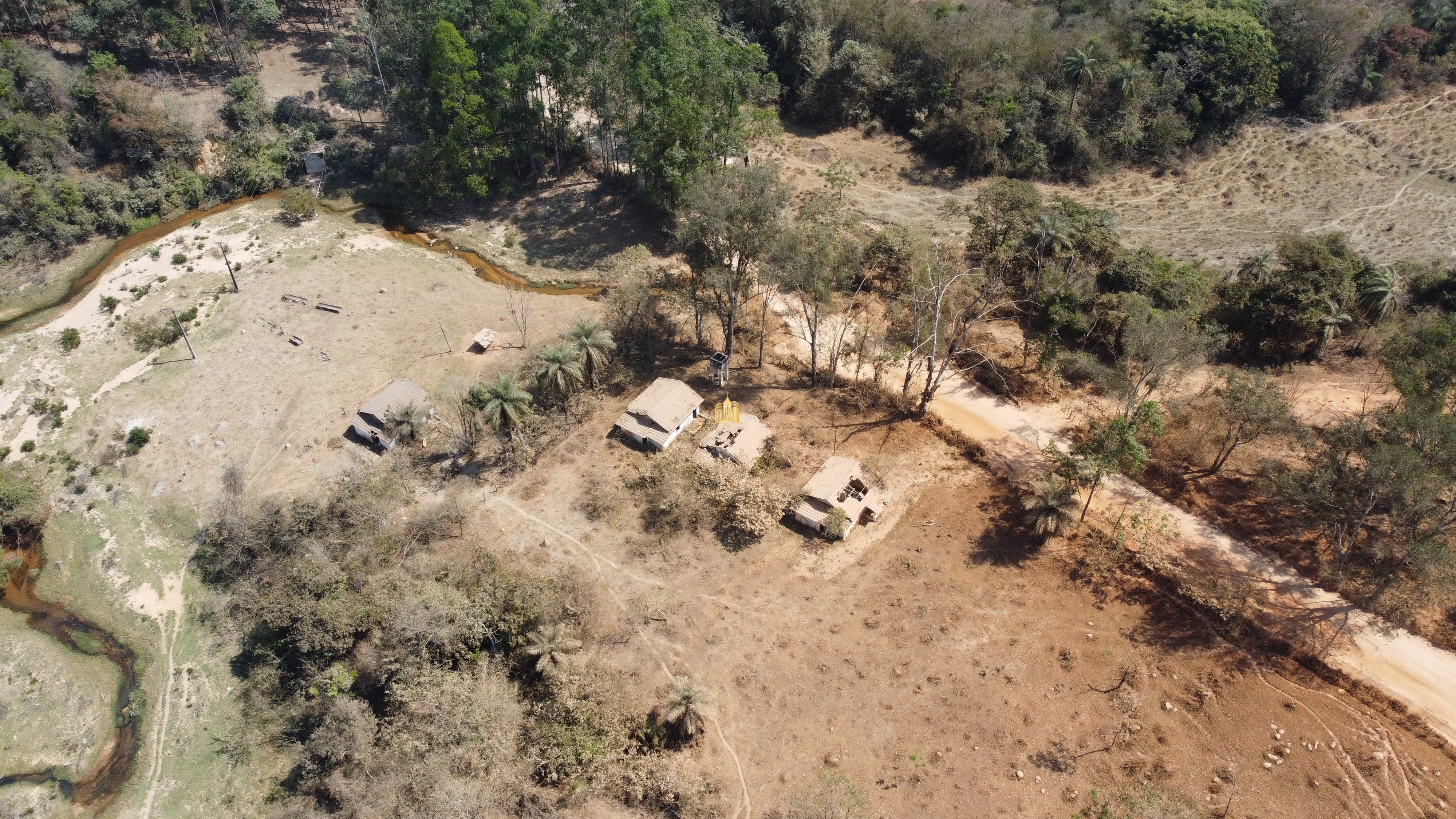 Fazenda à venda com 3 quartos, 3010000m² - Foto 128