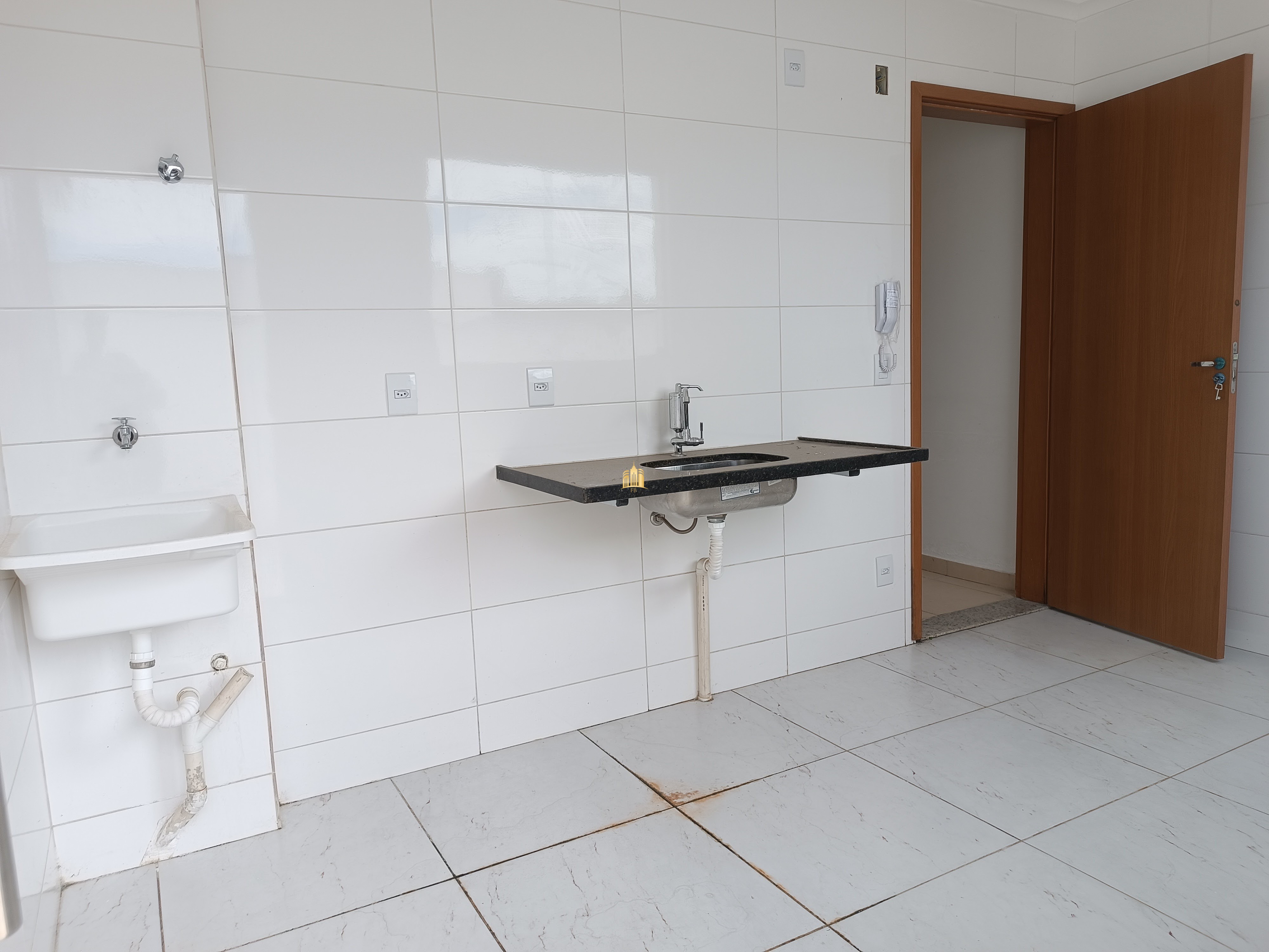 Apartamento à venda com 3 quartos, 81m² - Foto 18