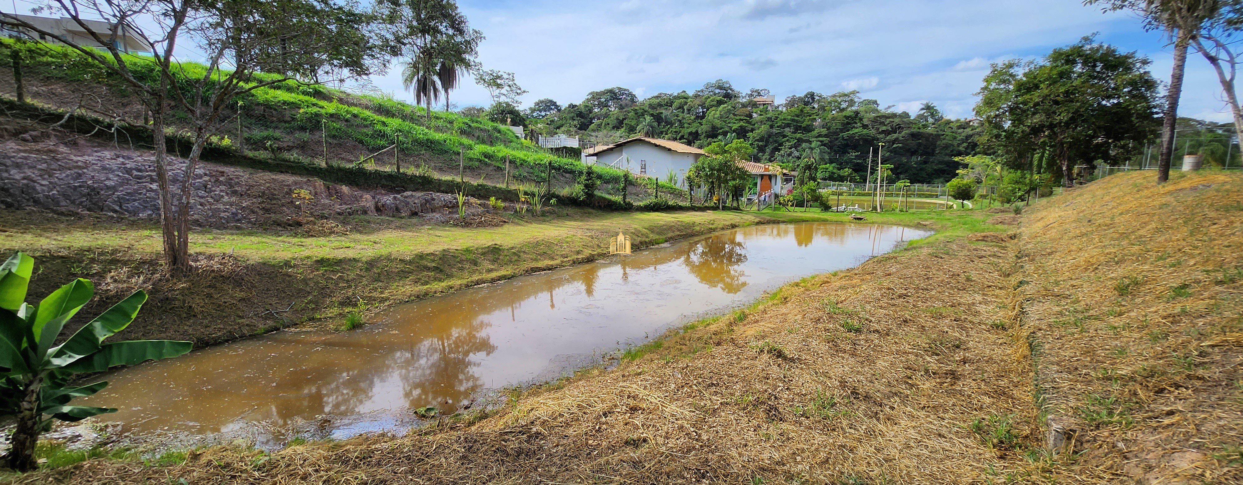 Terreno à venda, 2072m² - Foto 22