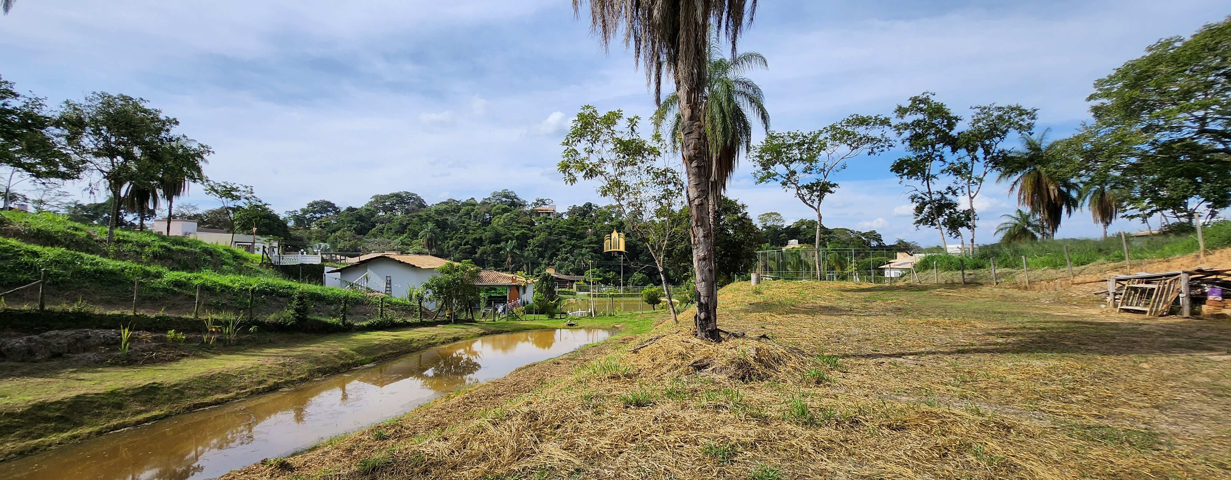 Terreno à venda, 2072m² - Foto 29