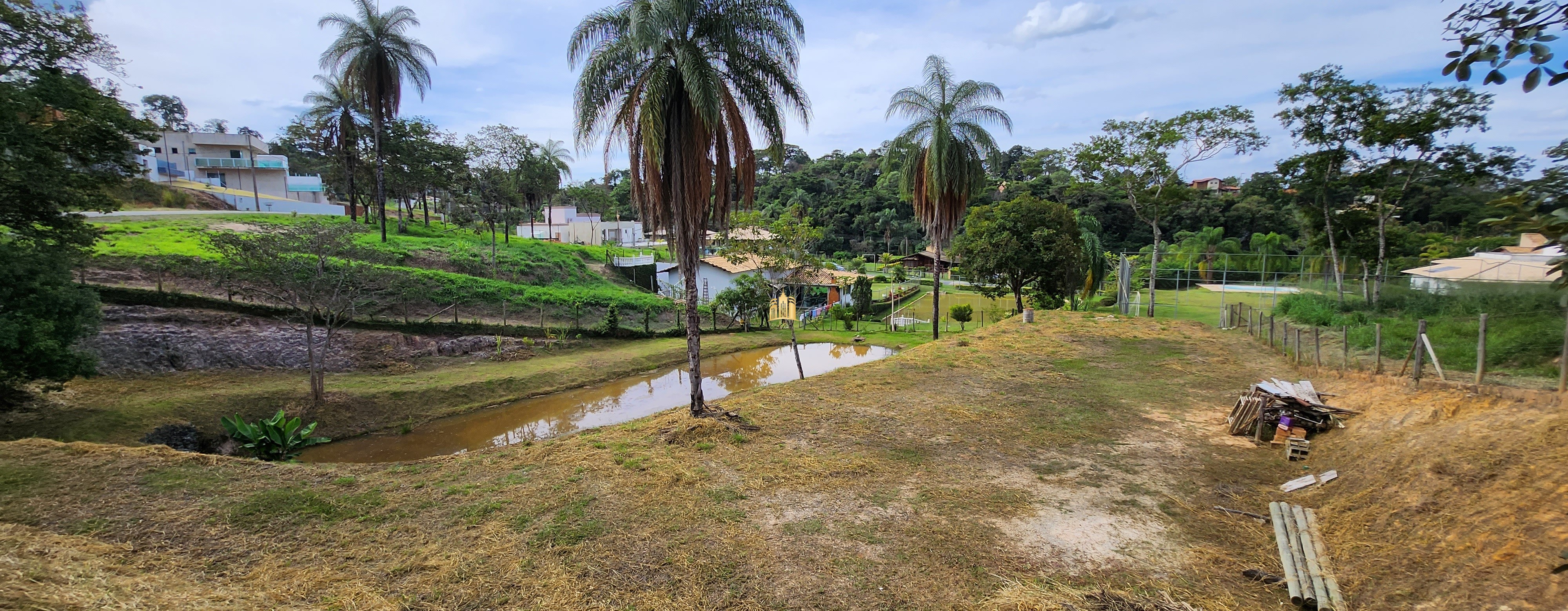 Terreno à venda, 2072m² - Foto 37