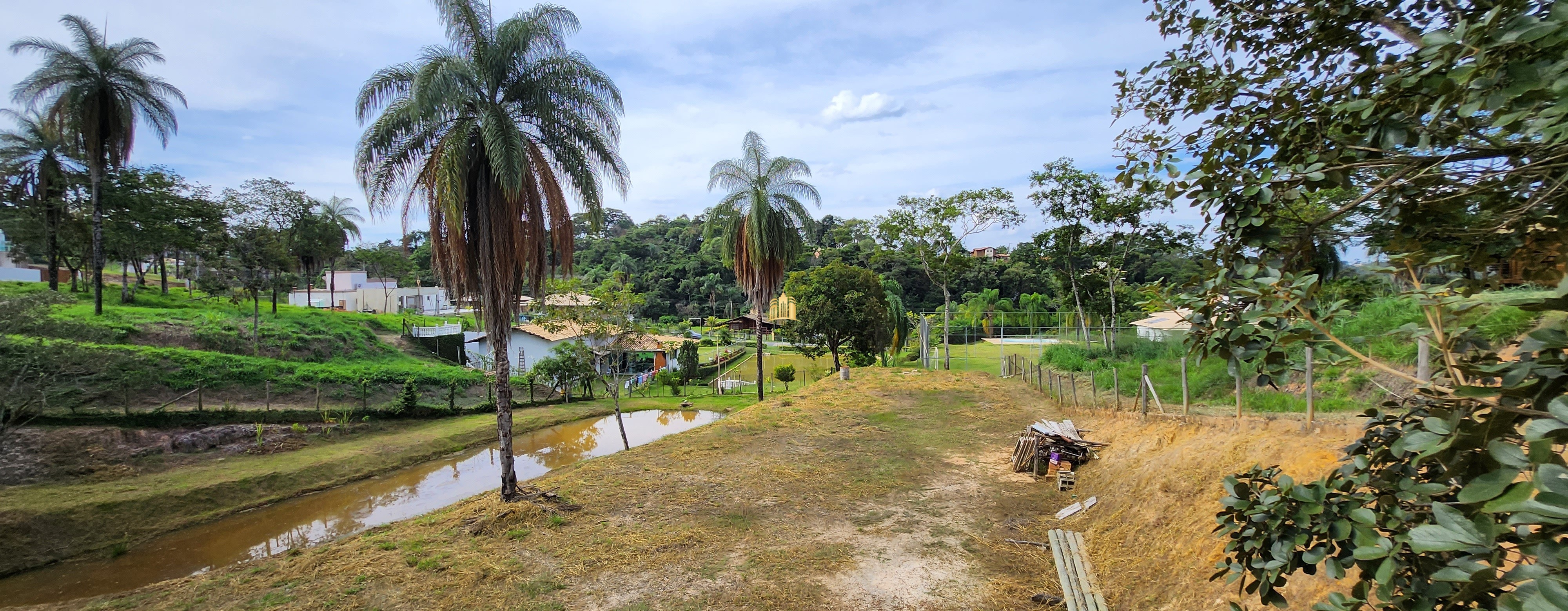 Terreno à venda, 2072m² - Foto 38