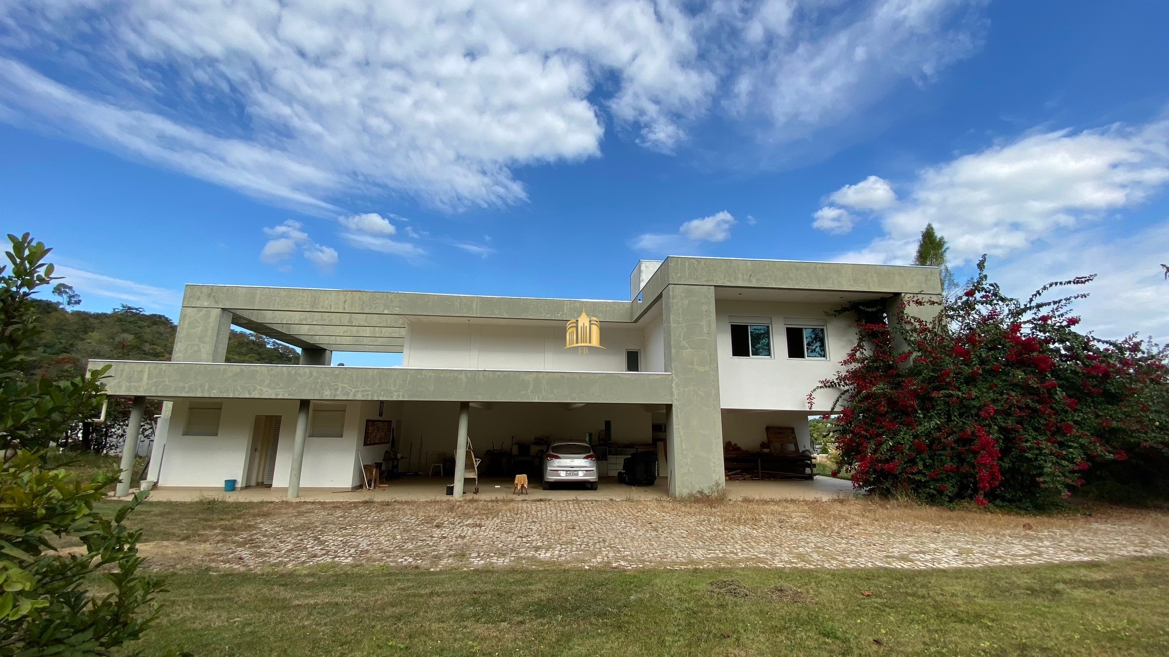 Casa à venda e aluguel com 9 quartos, 6805m² - Foto 23