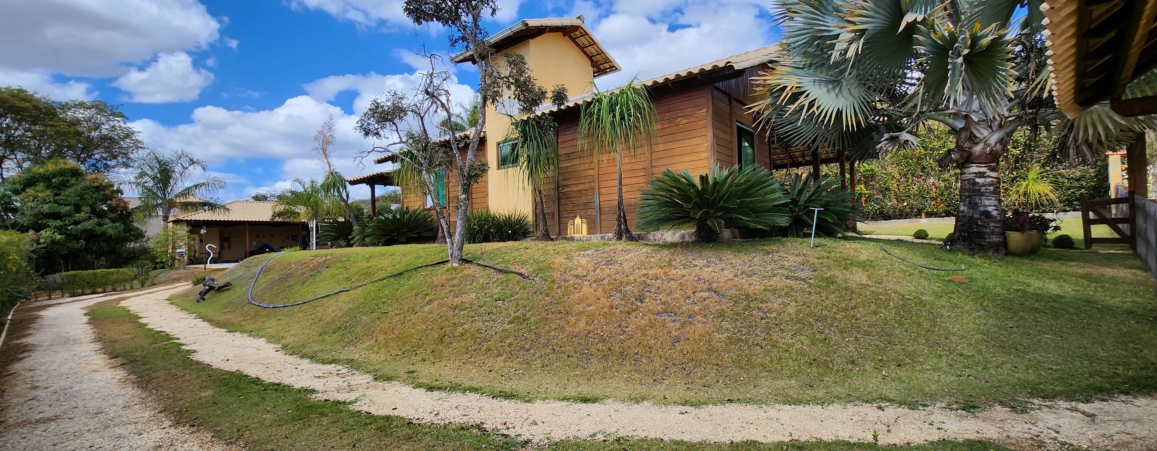 Casa à venda com 2 quartos, 1000m² - Foto 16