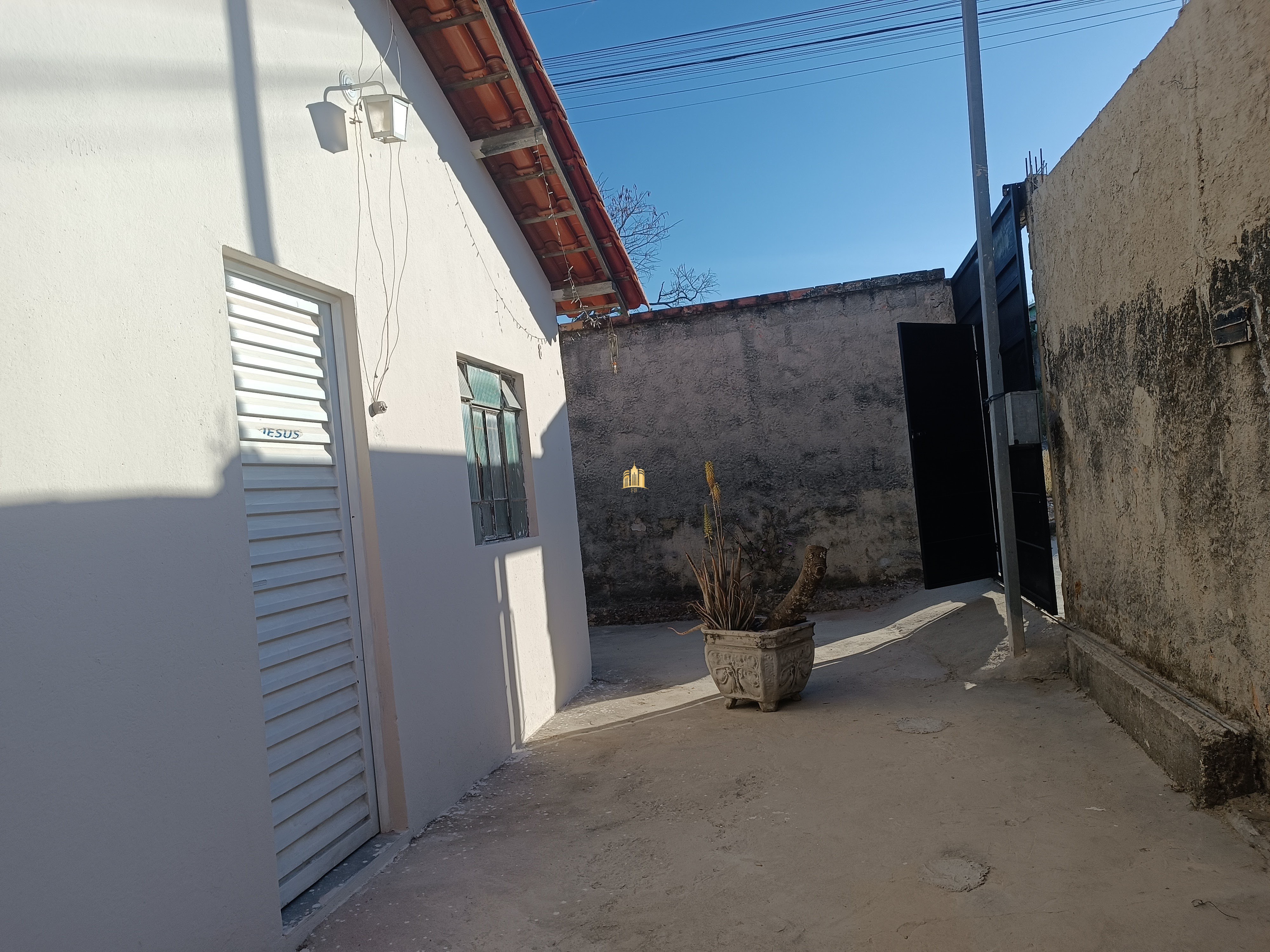 Casa à venda com 3 quartos, 150m² - Foto 3