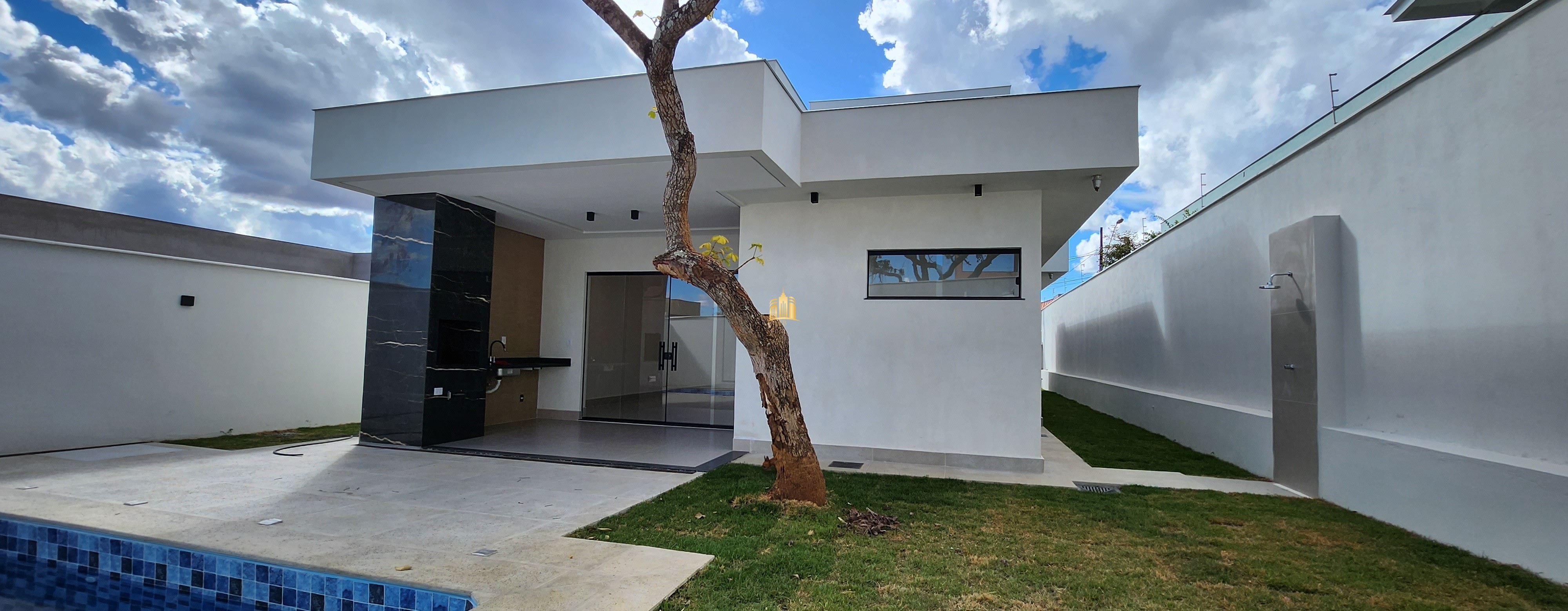 Casa à venda com 3 quartos, 360m² - Foto 14