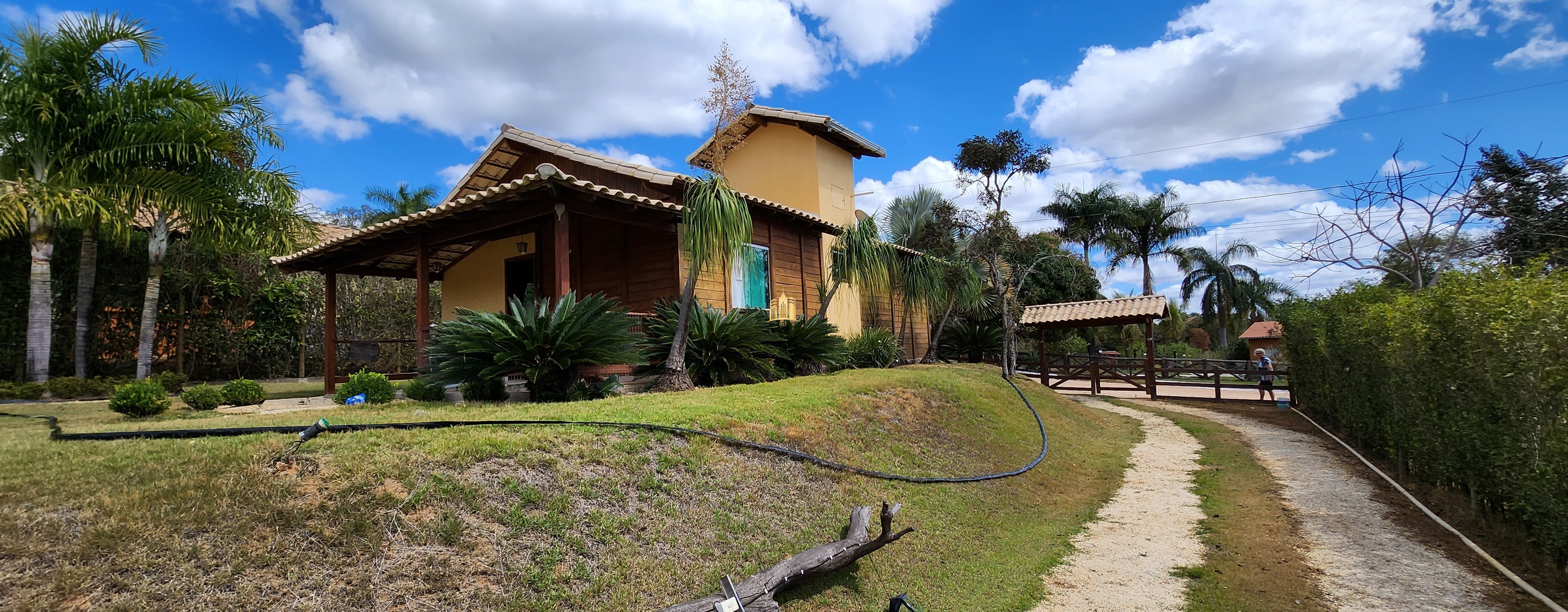 Casa à venda com 2 quartos, 1000m² - Foto 15