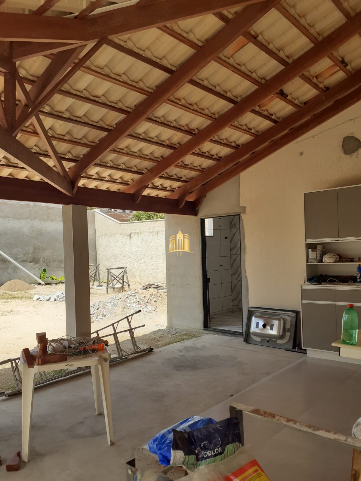 Casa à venda com 3 quartos, 450m² - Foto 3