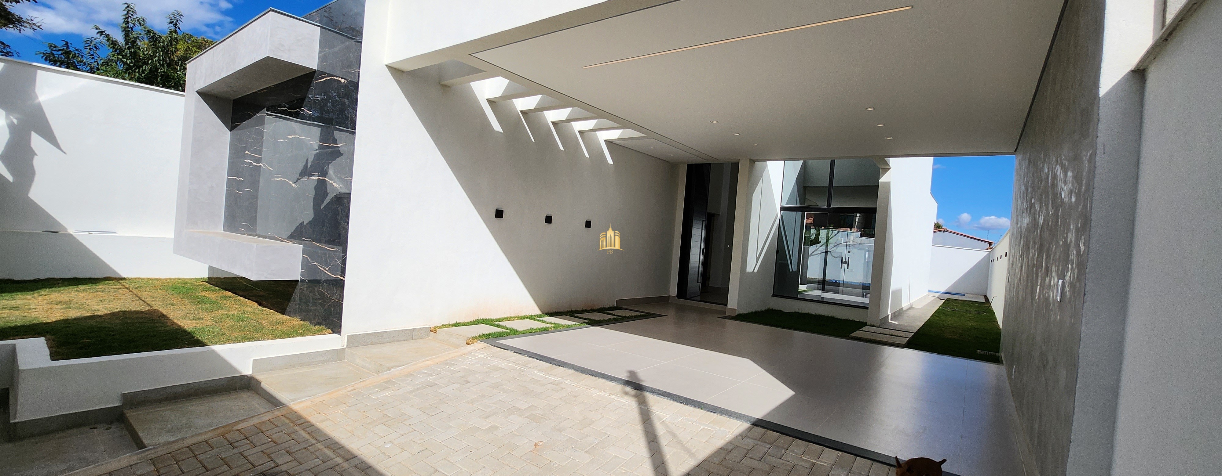 Casa à venda com 3 quartos, 360m² - Foto 4