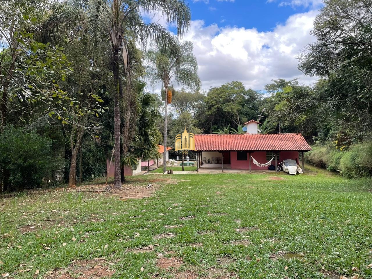 Sítio, 3 quartos, 5500 m² - Foto 1