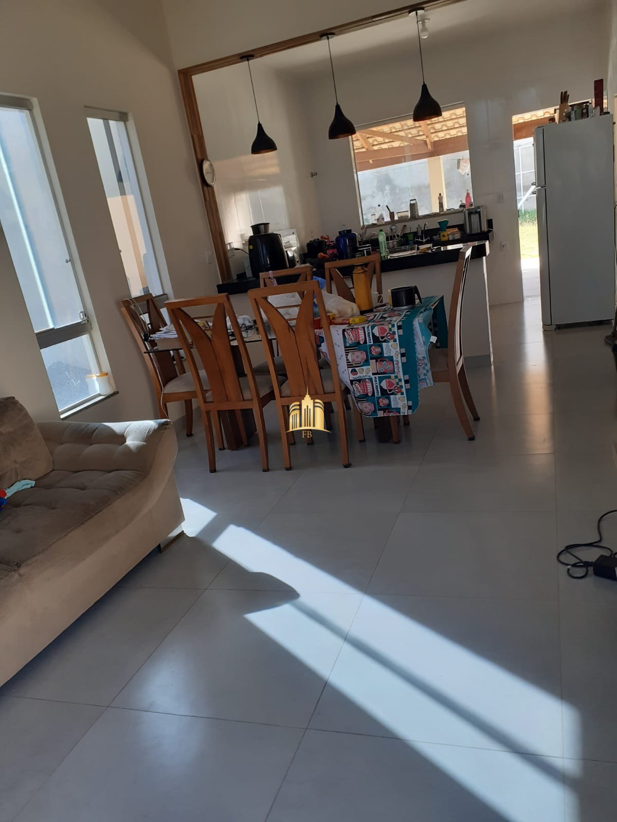 Casa à venda com 3 quartos, 450m² - Foto 8