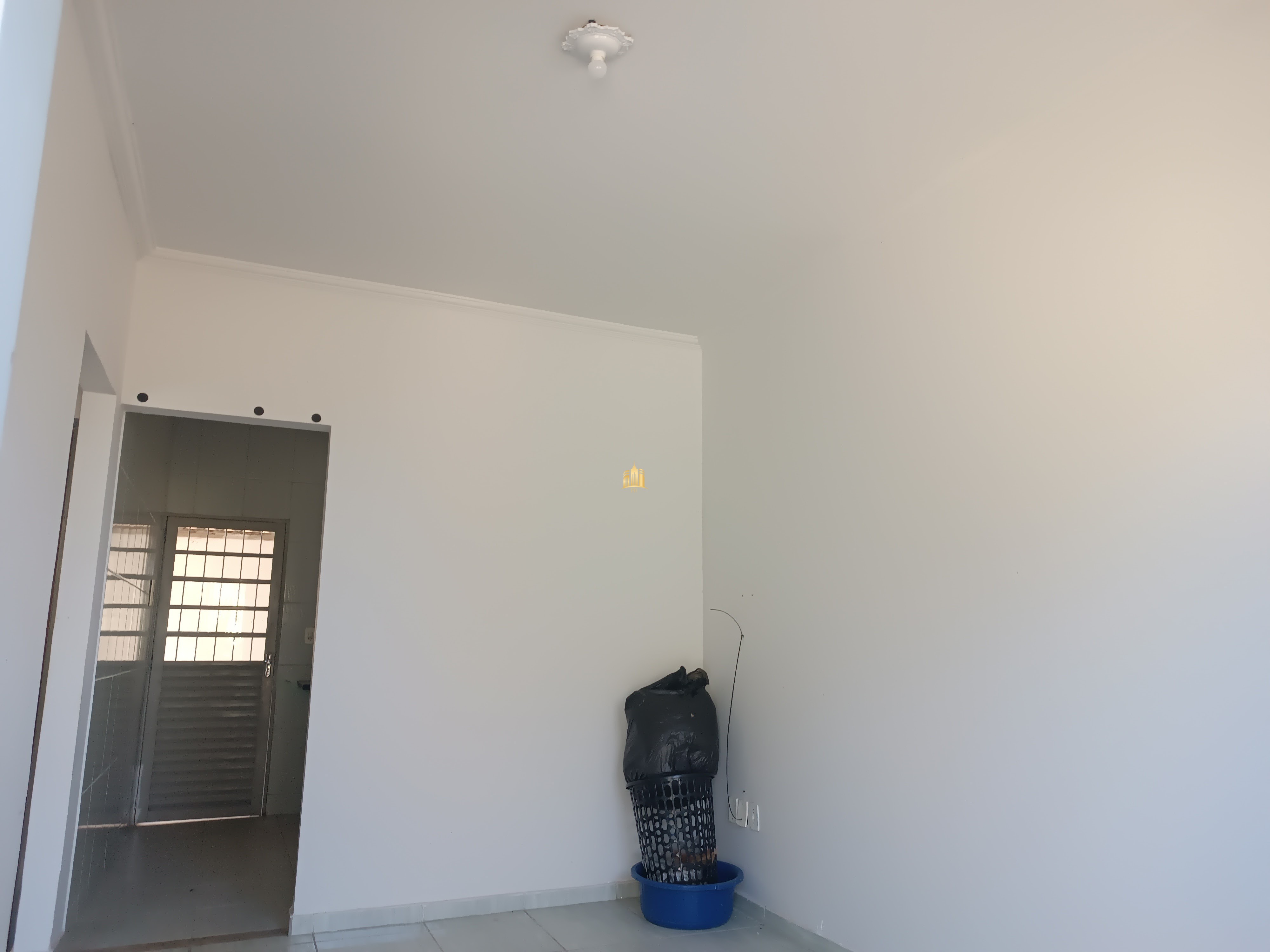 Casa à venda e aluguel com 2 quartos, 100m² - Foto 9