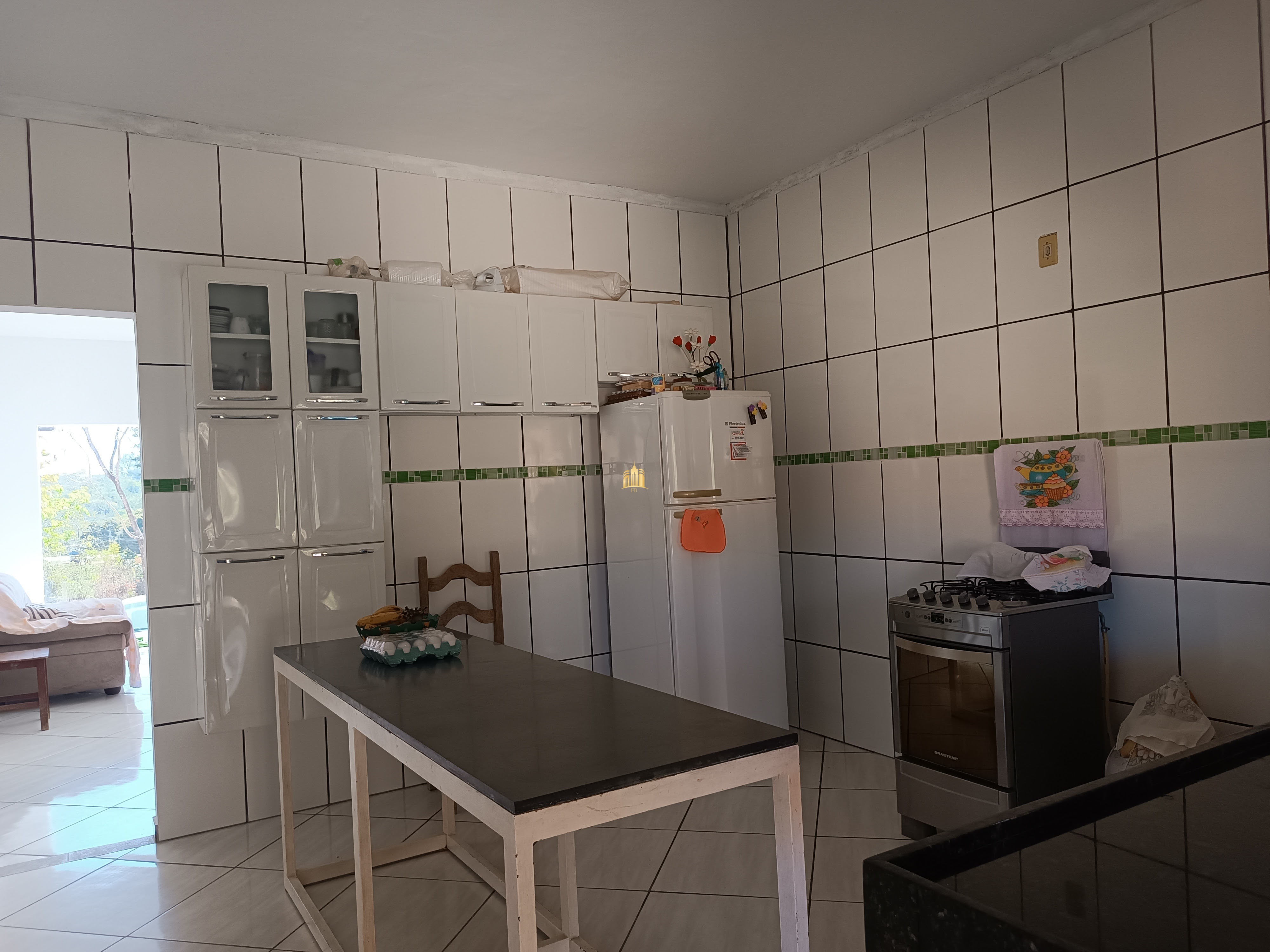 Casa à venda com 2 quartos, 360m² - Foto 17