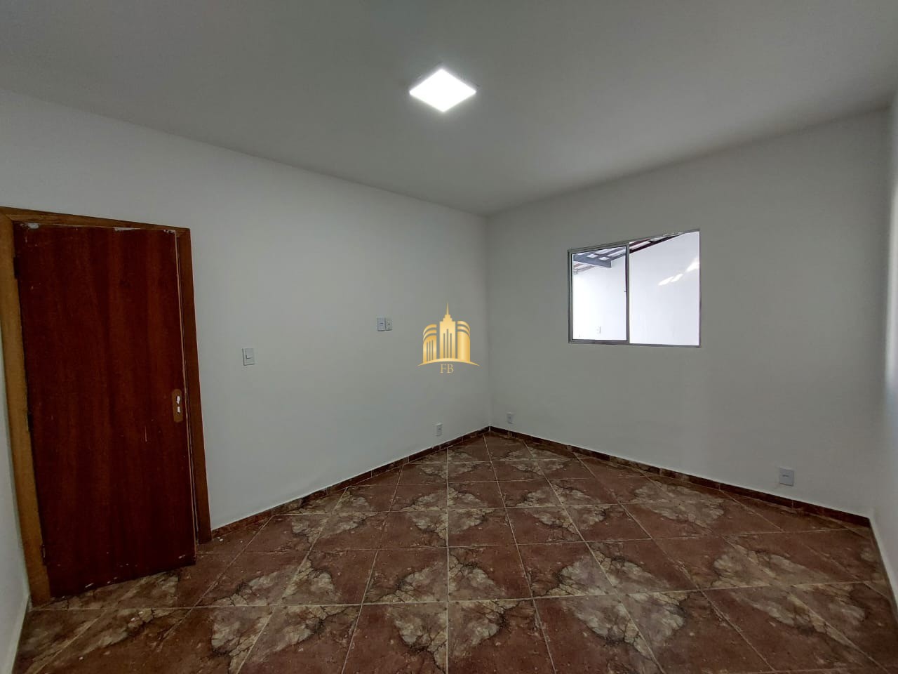 Casa à venda com 2 quartos, 180m² - Foto 25