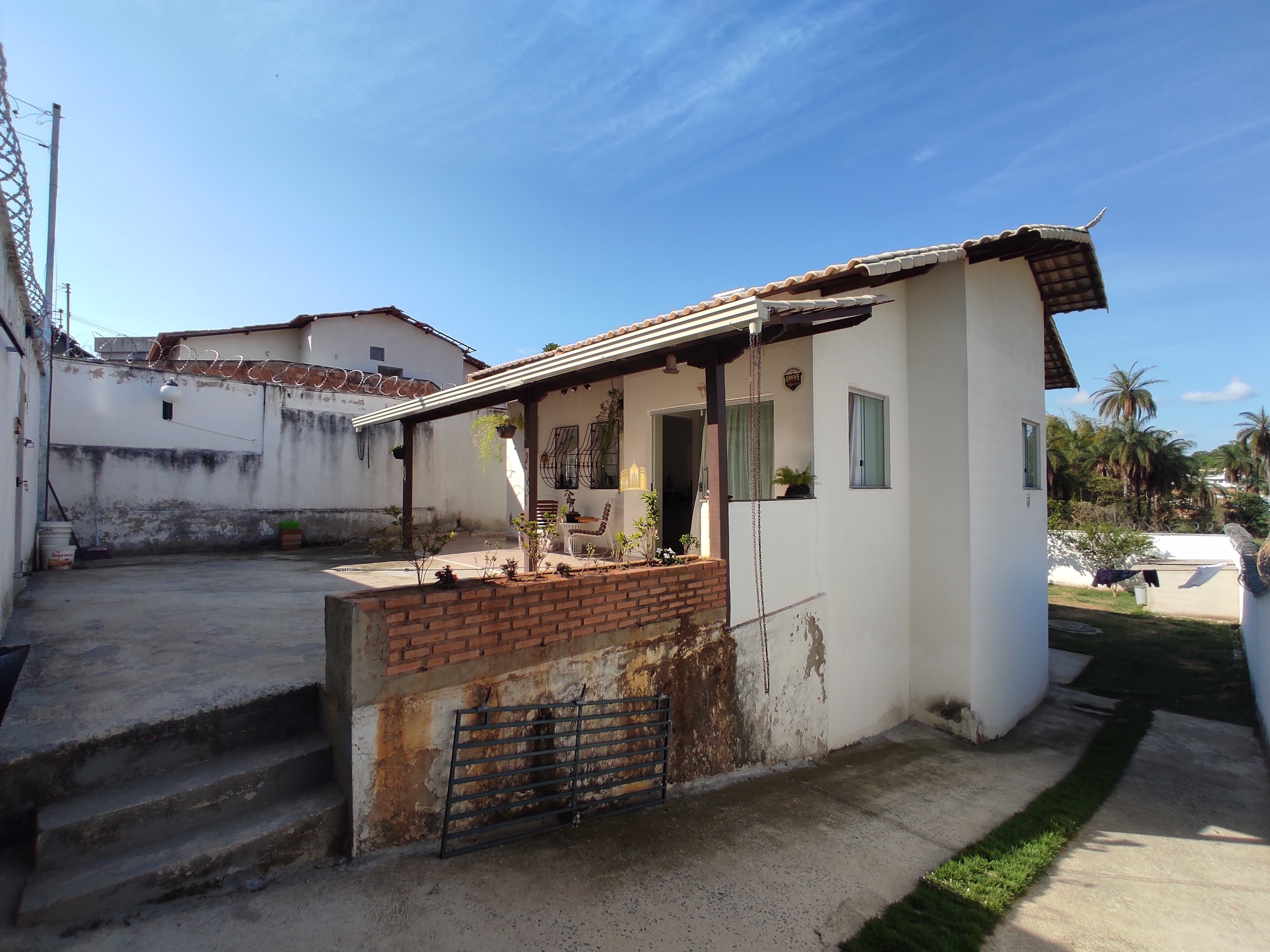 Casa à venda com 3 quartos, 360m² - Foto 4