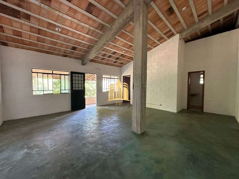 Casa à venda com 3 quartos, 960m² - Foto 13