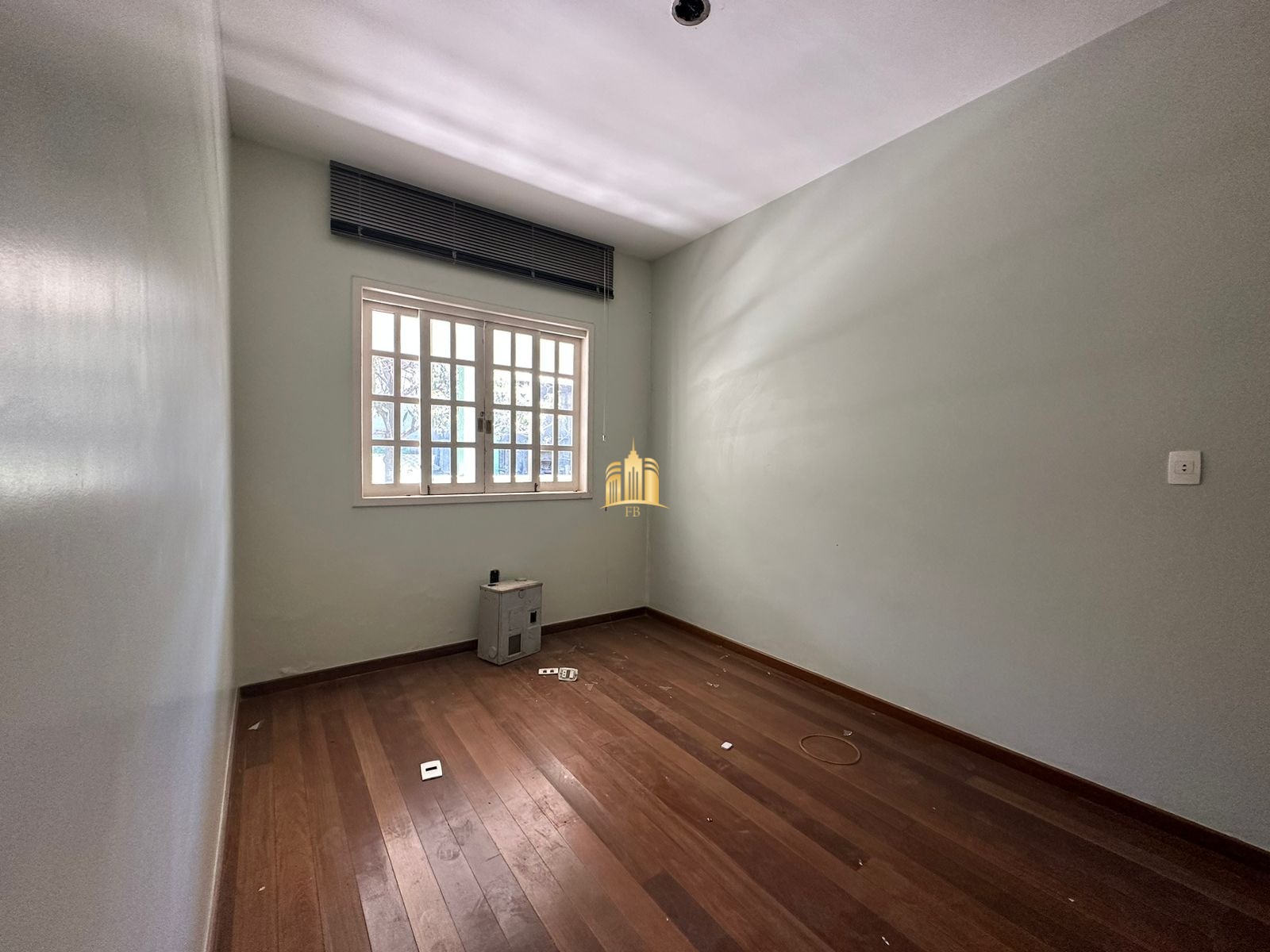 Casa à venda com 4 quartos, 550m² - Foto 33