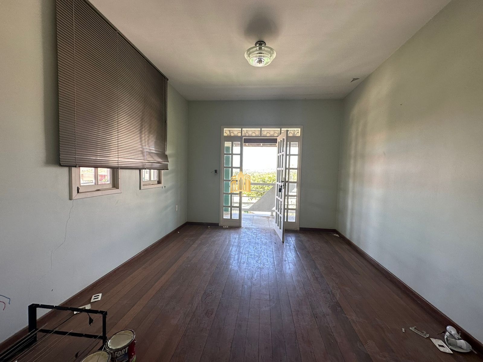 Casa à venda com 4 quartos, 550m² - Foto 23