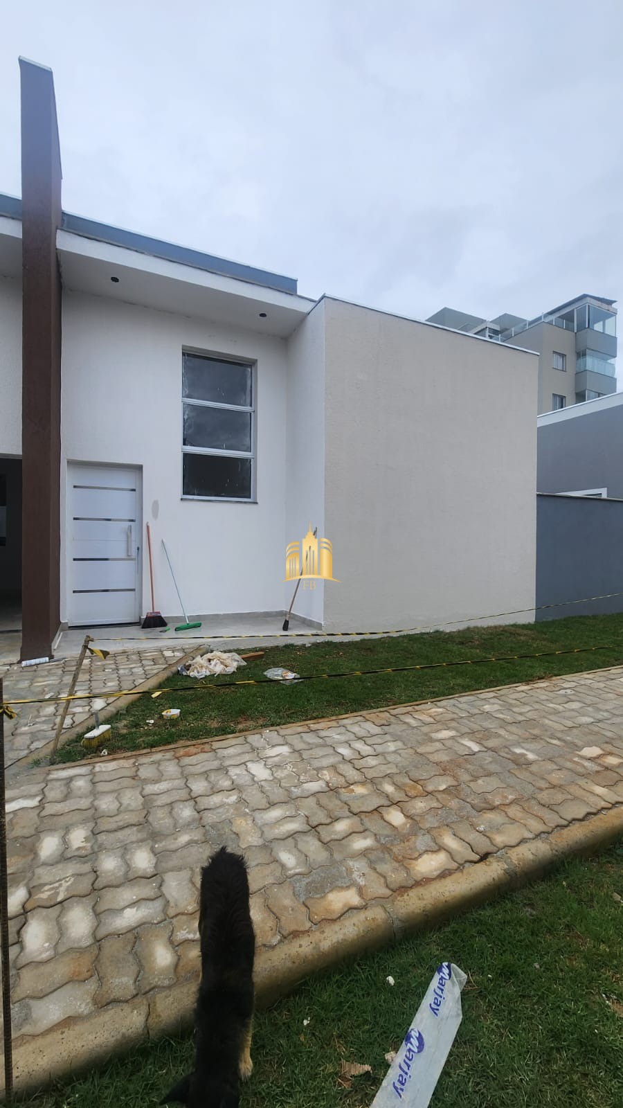 Casa à venda com 3 quartos, 150m² - Foto 4