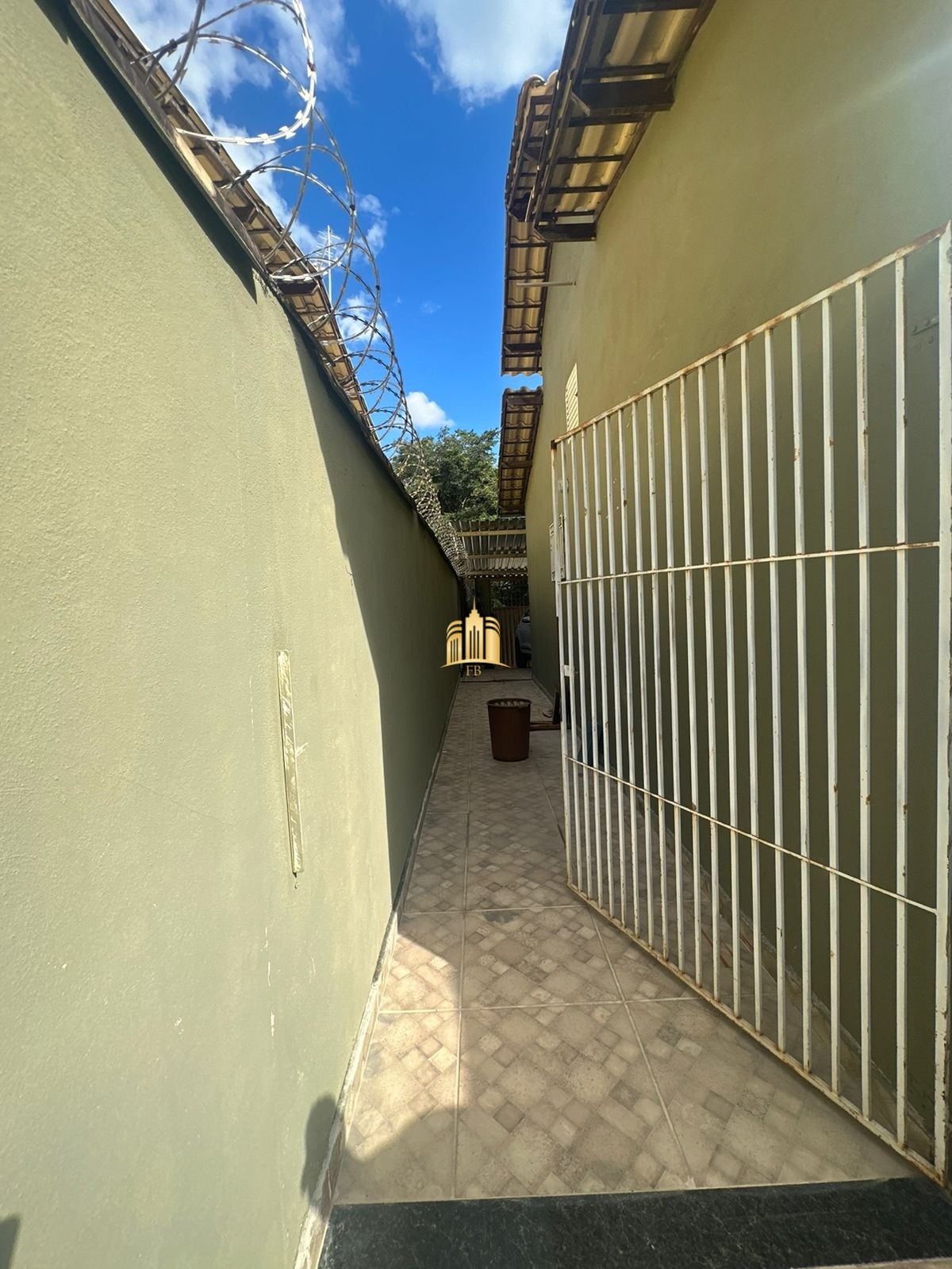 Casa à venda com 3 quartos, 225m² - Foto 13