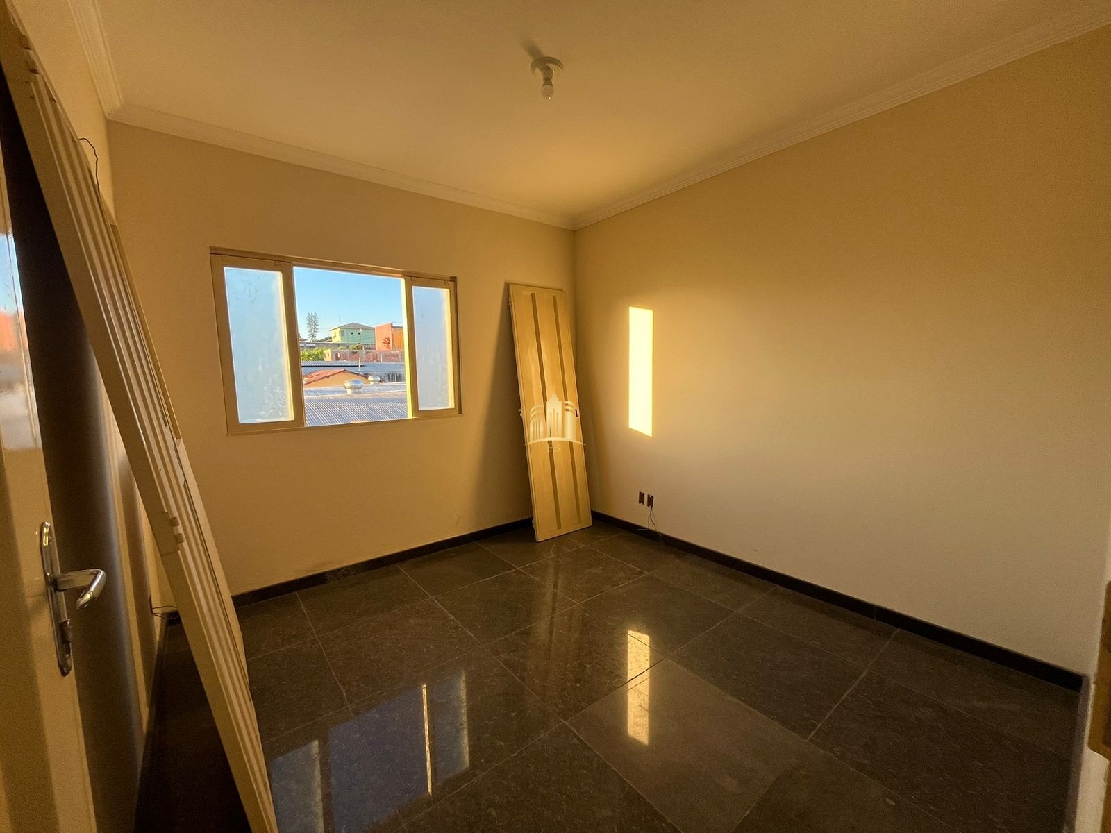 Apartamento para alugar com 1 quarto, 42m² - Foto 2